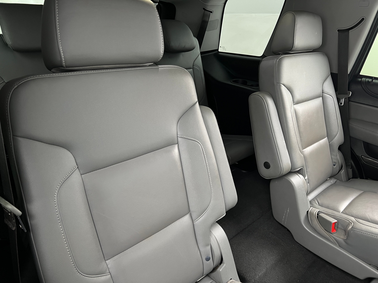 Thumbnail: 2020 Chevrolet Tahoe - 5