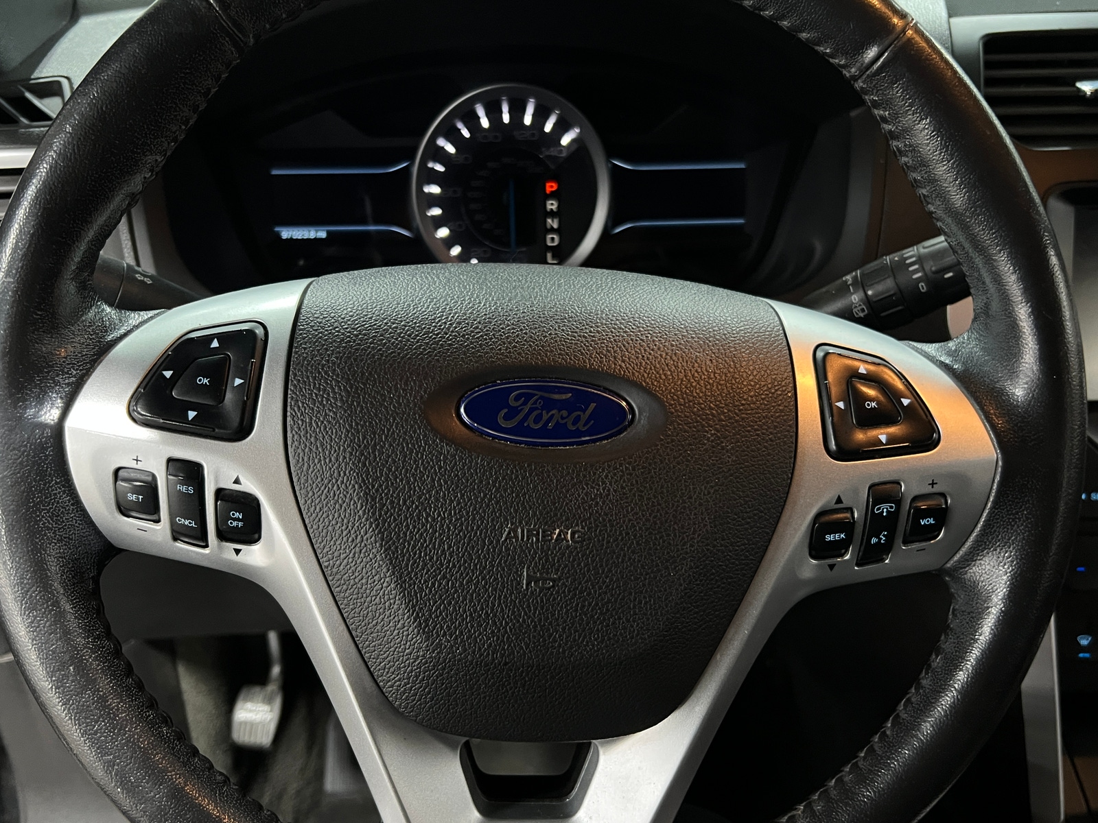 Thumbnail: 2015 Ford Explorer - 5