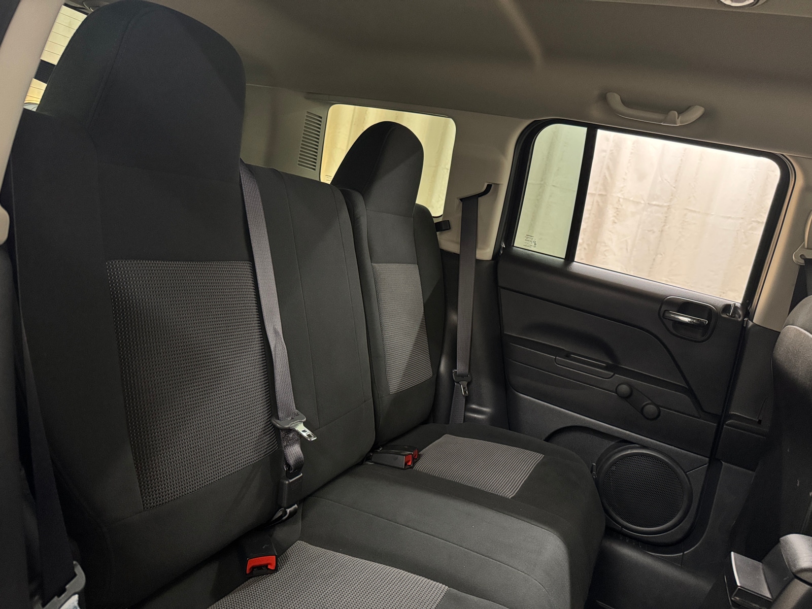 Thumbnail: 2017 Jeep Patriot - 6