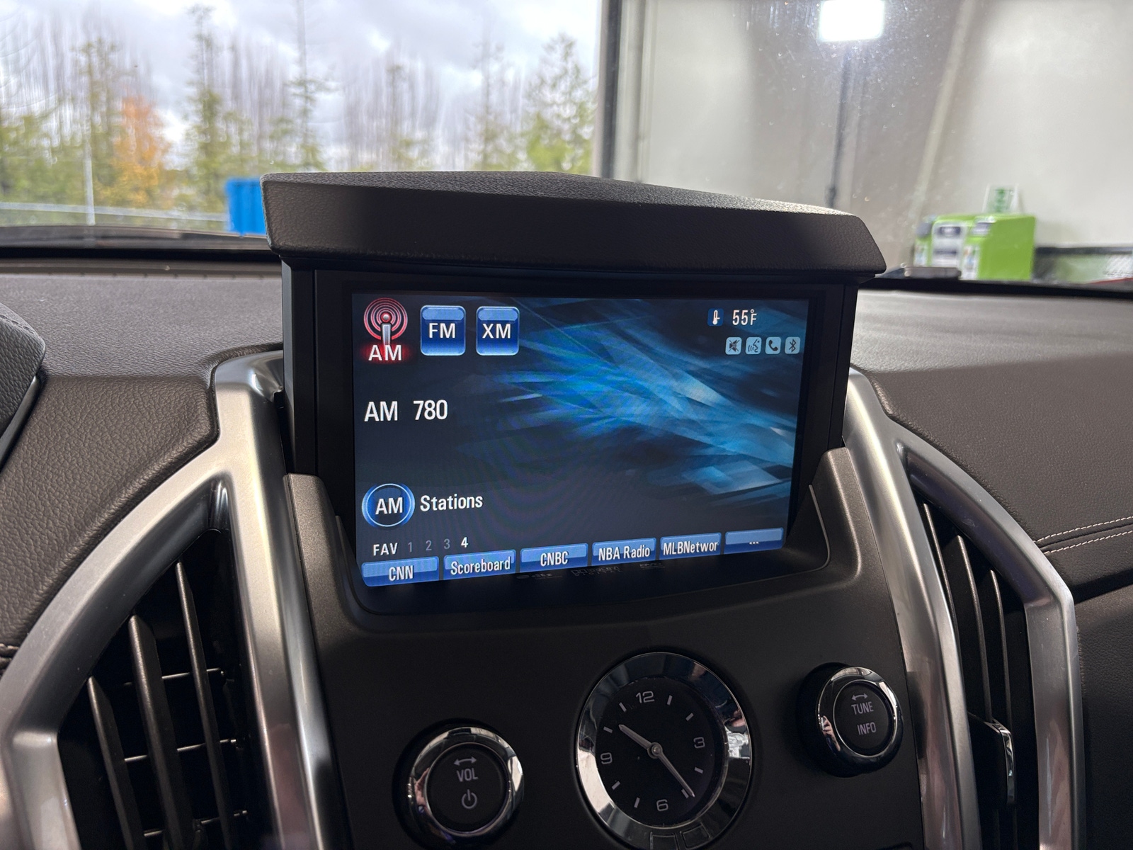 Thumbnail: 2011 Cadillac SRX - 3