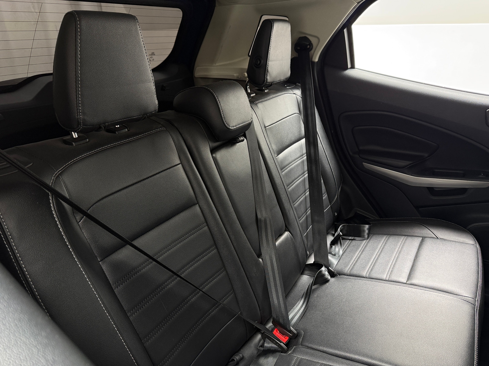 Thumbnail: 2021 Ford EcoSport - 5