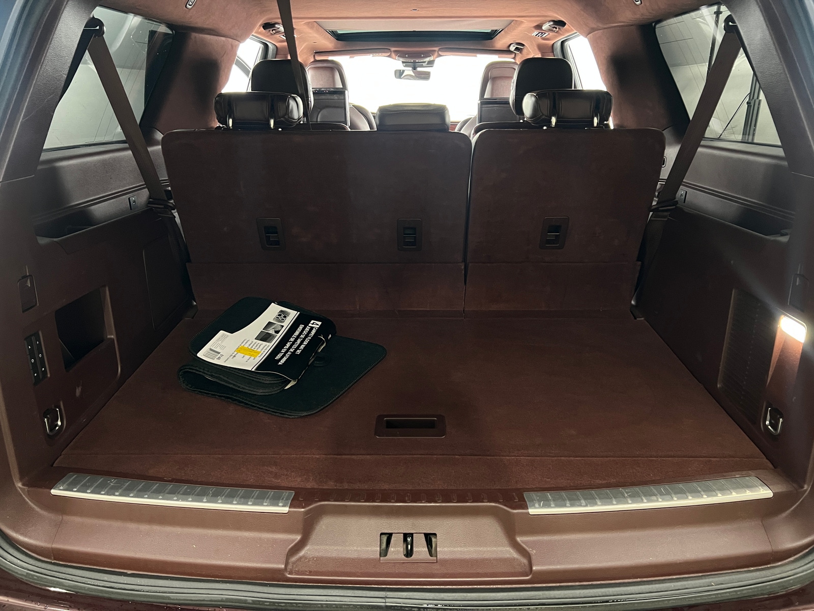 Thumbnail: 2018 Lincoln Navigator L - 6