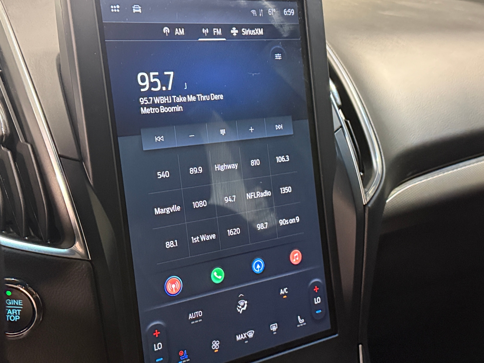 Thumbnail: 2021 Ford Edge - 3