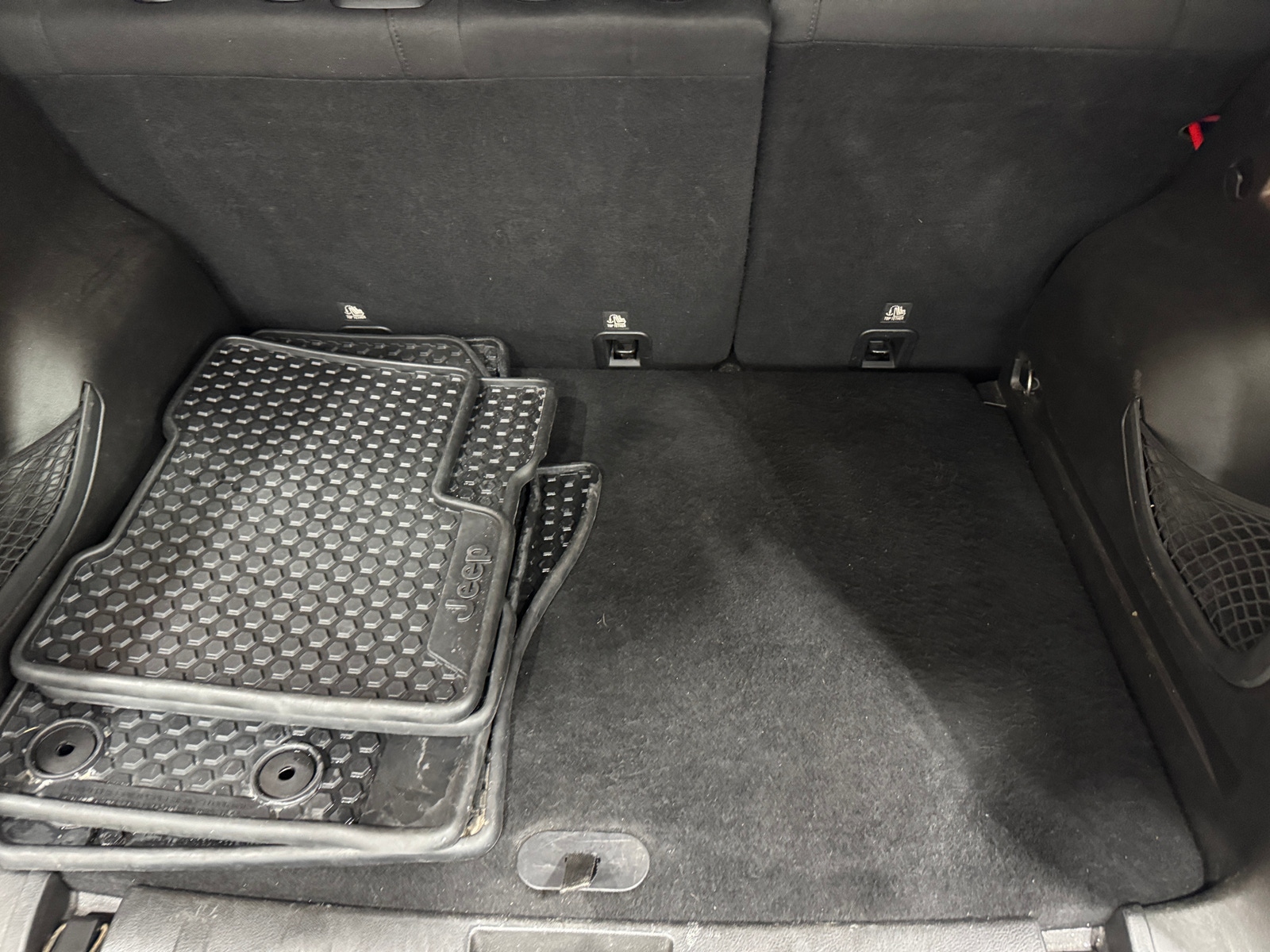 Thumbnail: 2016 Jeep Renegade - 7