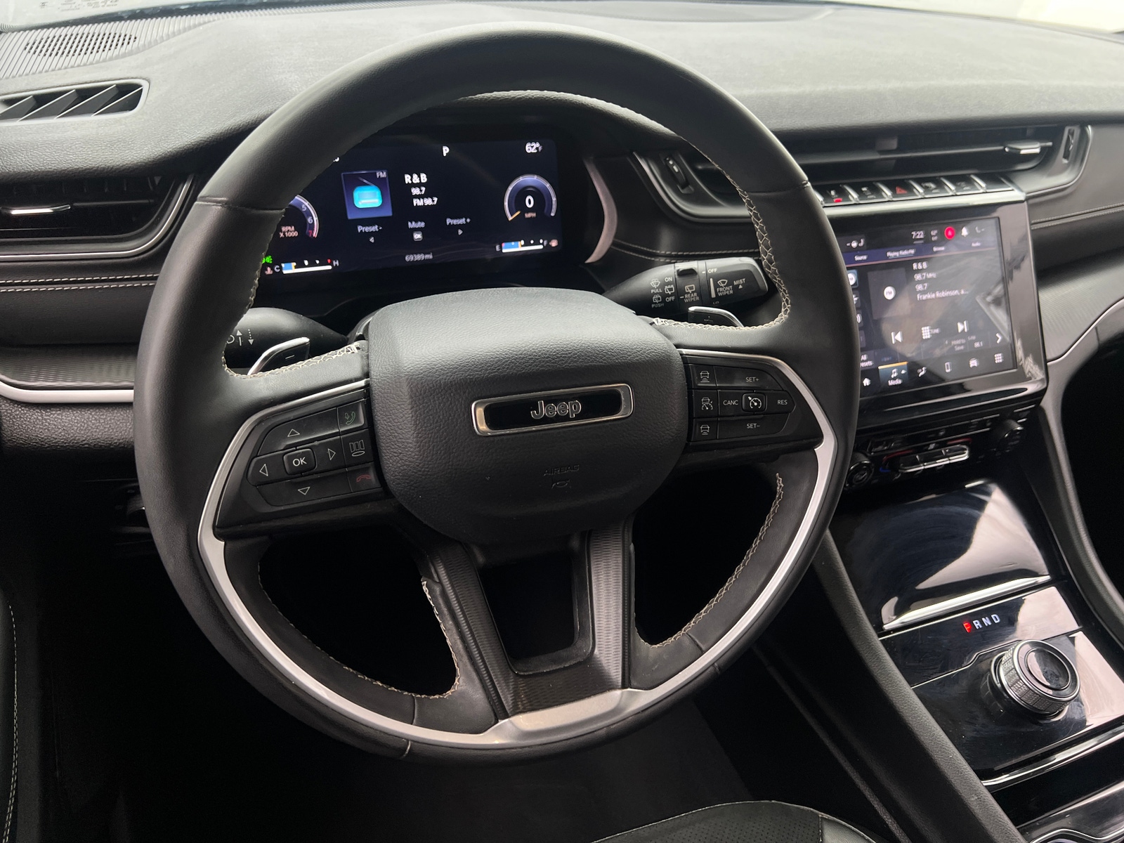 Thumbnail: 2023 Jeep Grand Cherokee - 4