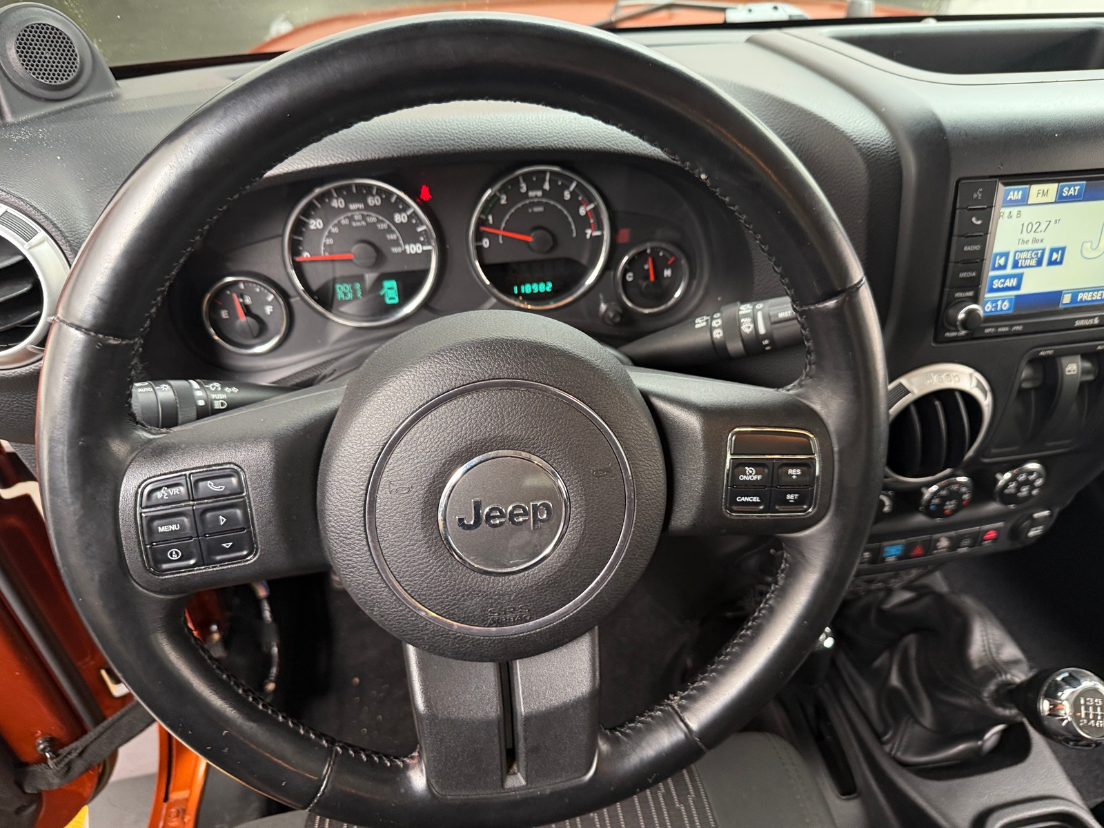 Thumbnail: 2011 Jeep Wrangler - 5