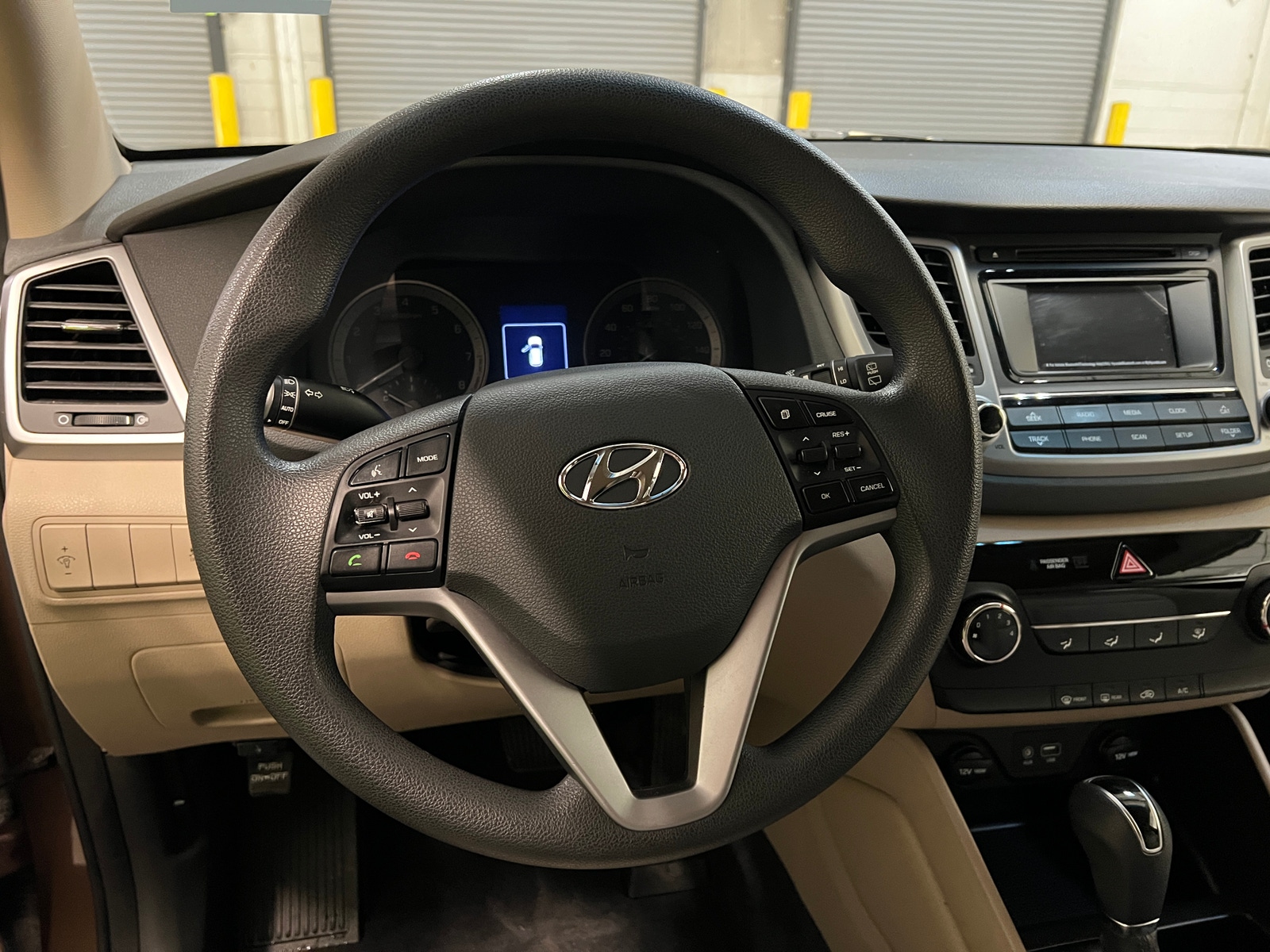 Thumbnail: 2017 Hyundai Tucson - 5