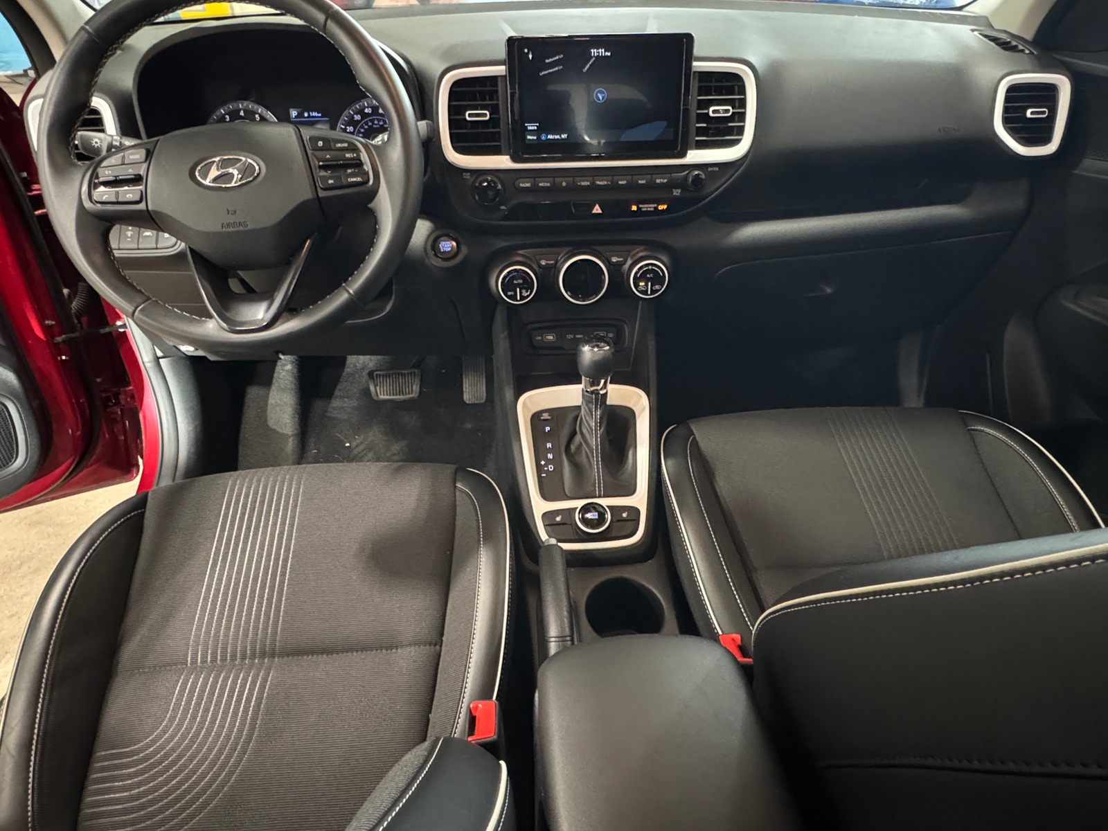 Thumbnail: 2022 Hyundai Venue - 3