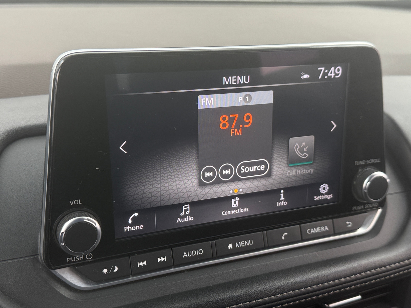 Thumbnail: 2023 Nissan Rogue - 4