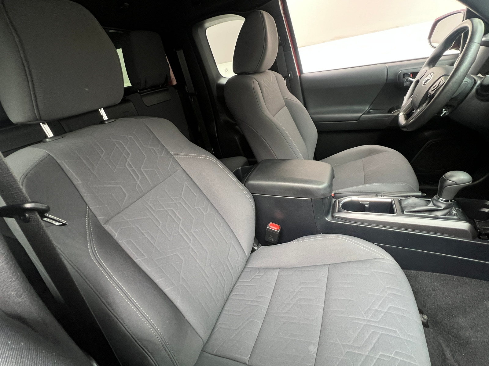 Thumbnail: 2018 Toyota Tacoma - 2