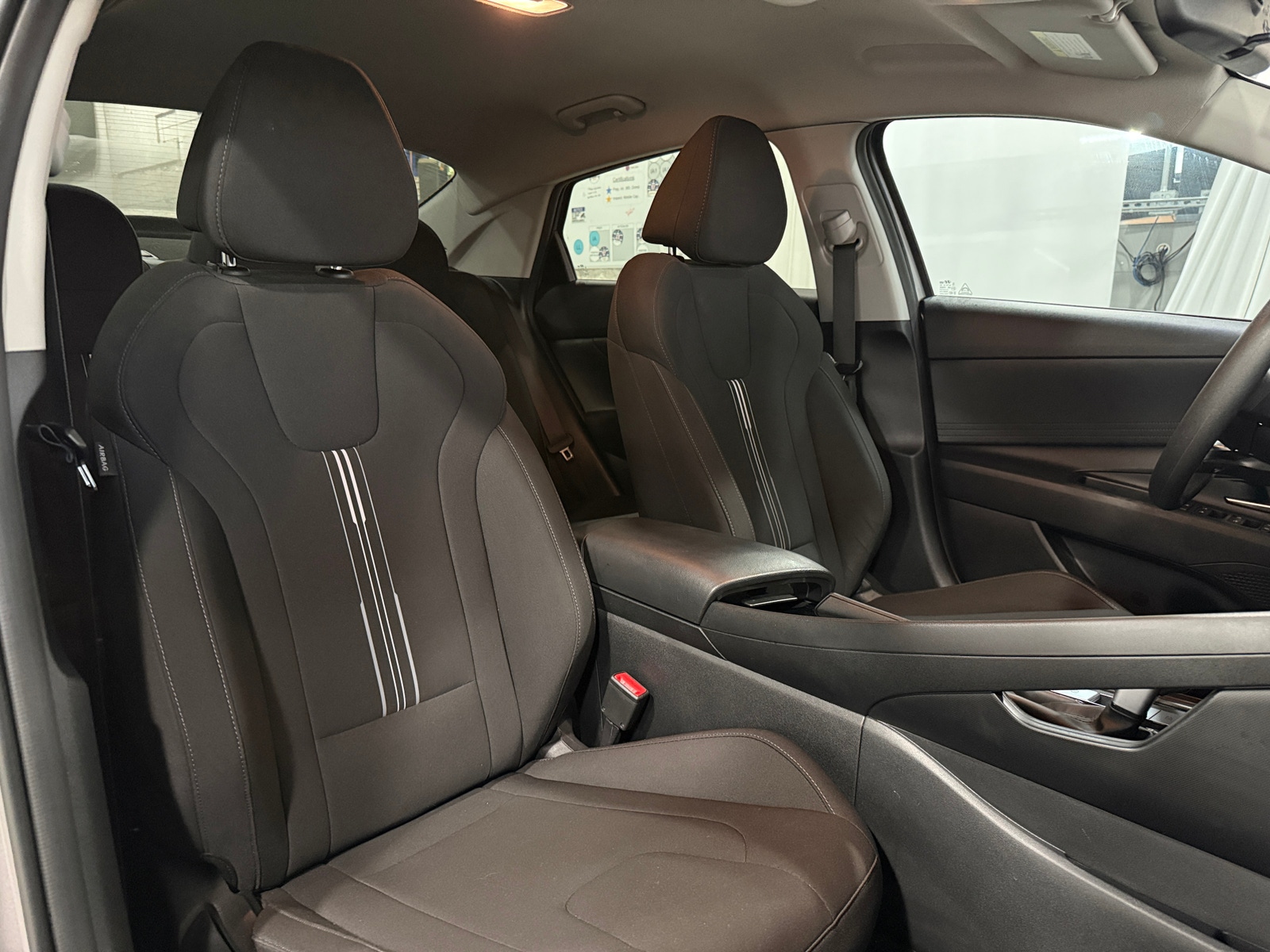 Thumbnail: 2023 Hyundai Elantra - 2