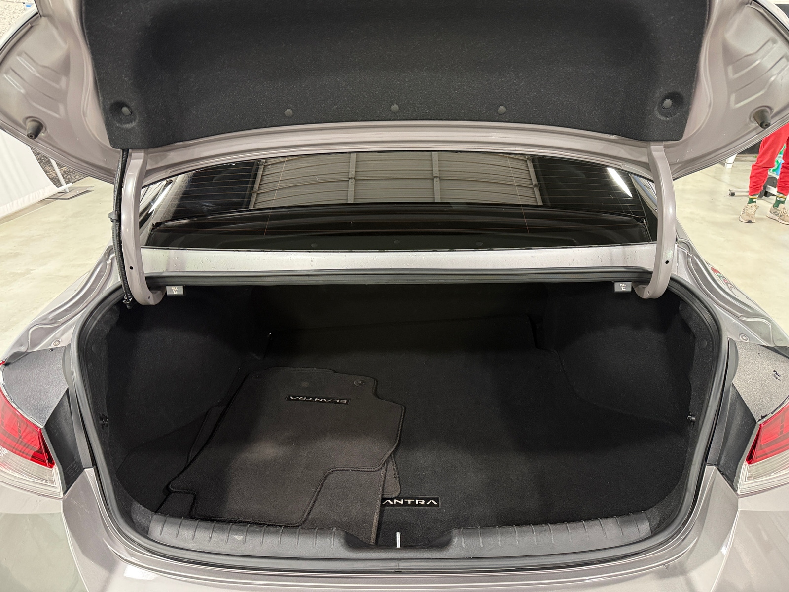 Thumbnail: 2023 Hyundai Elantra - 7