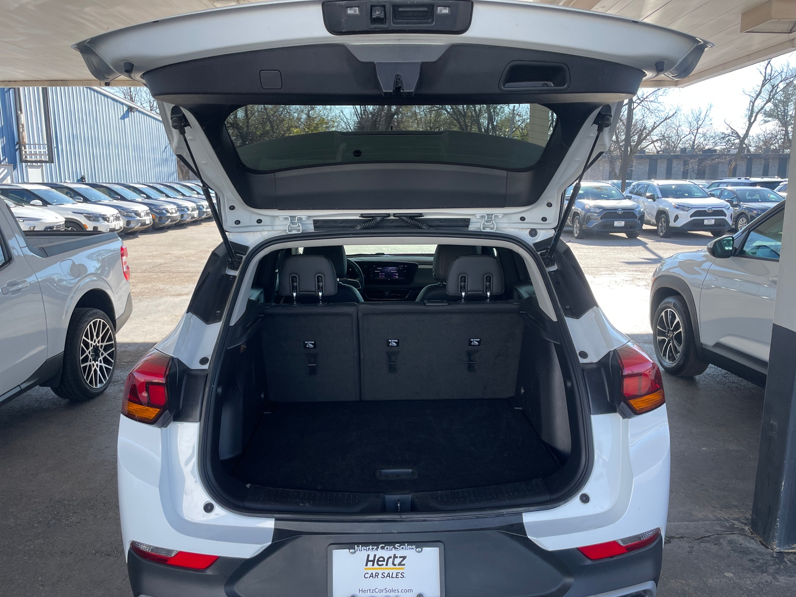 Thumbnail: 2025 Buick Encore GX - 6