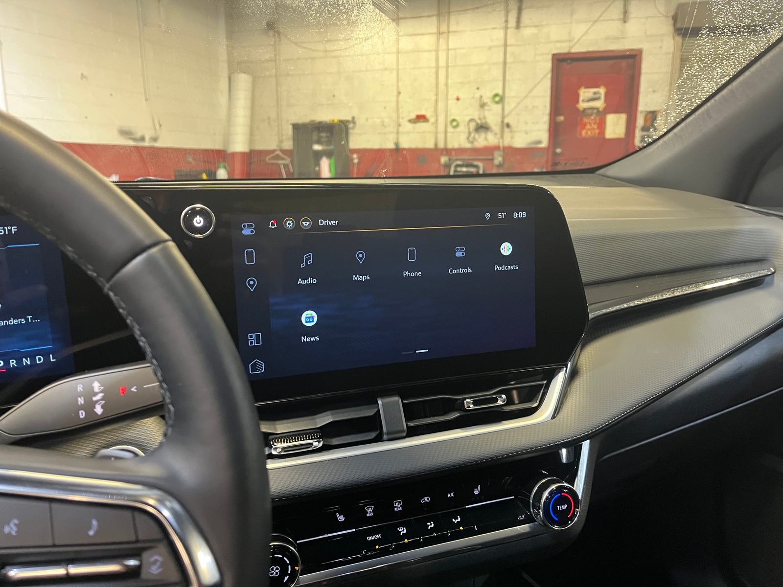 Thumbnail: 2025 Chevrolet Equinox - 4