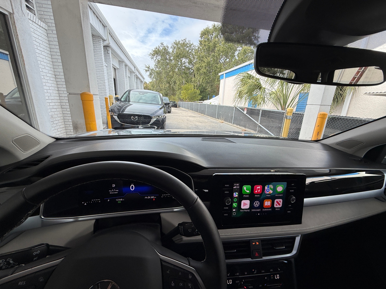 Thumbnail: 2025 Volkswagen Taos - 3