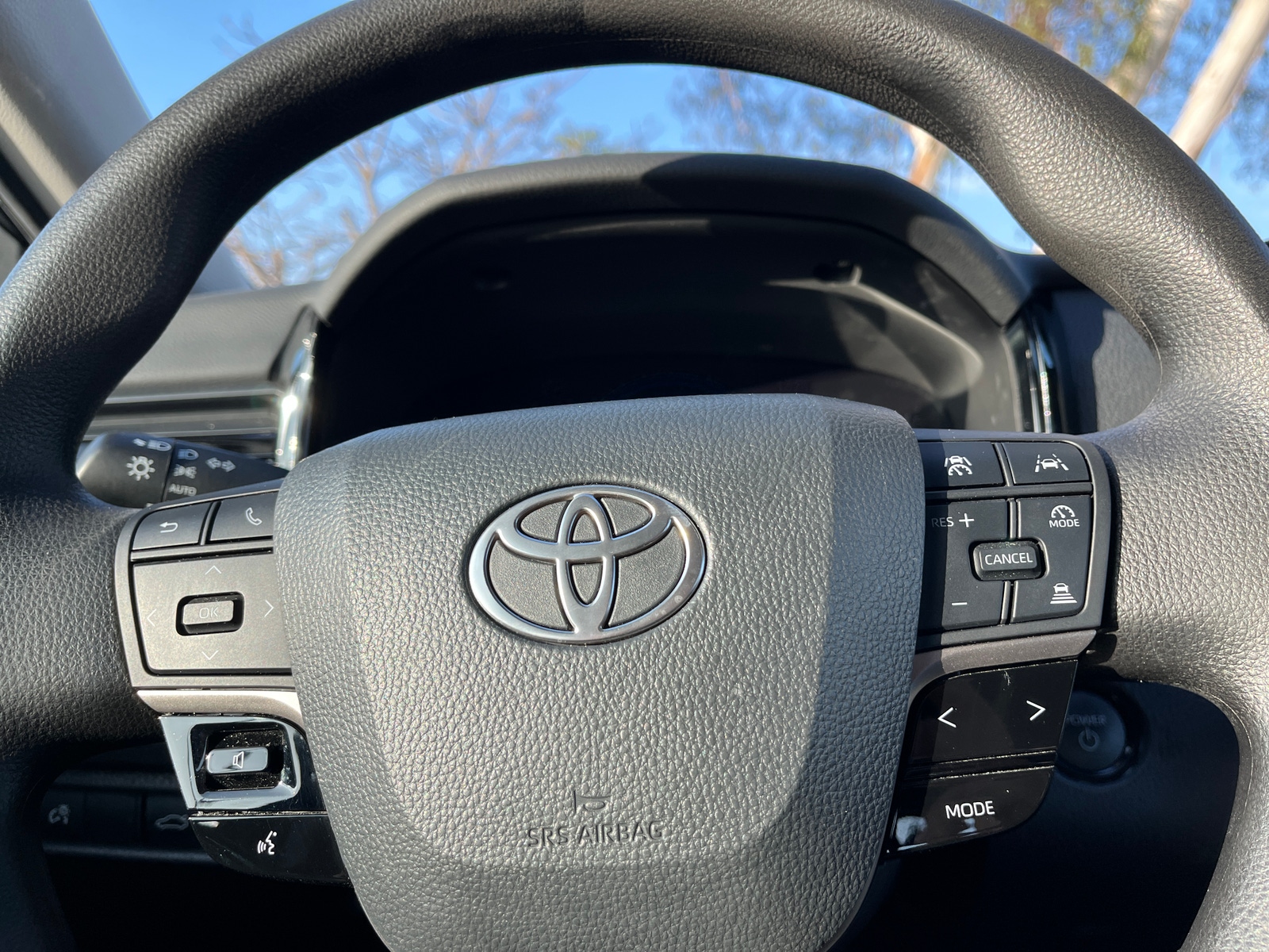 Thumbnail: 2025 Toyota Camry - 5