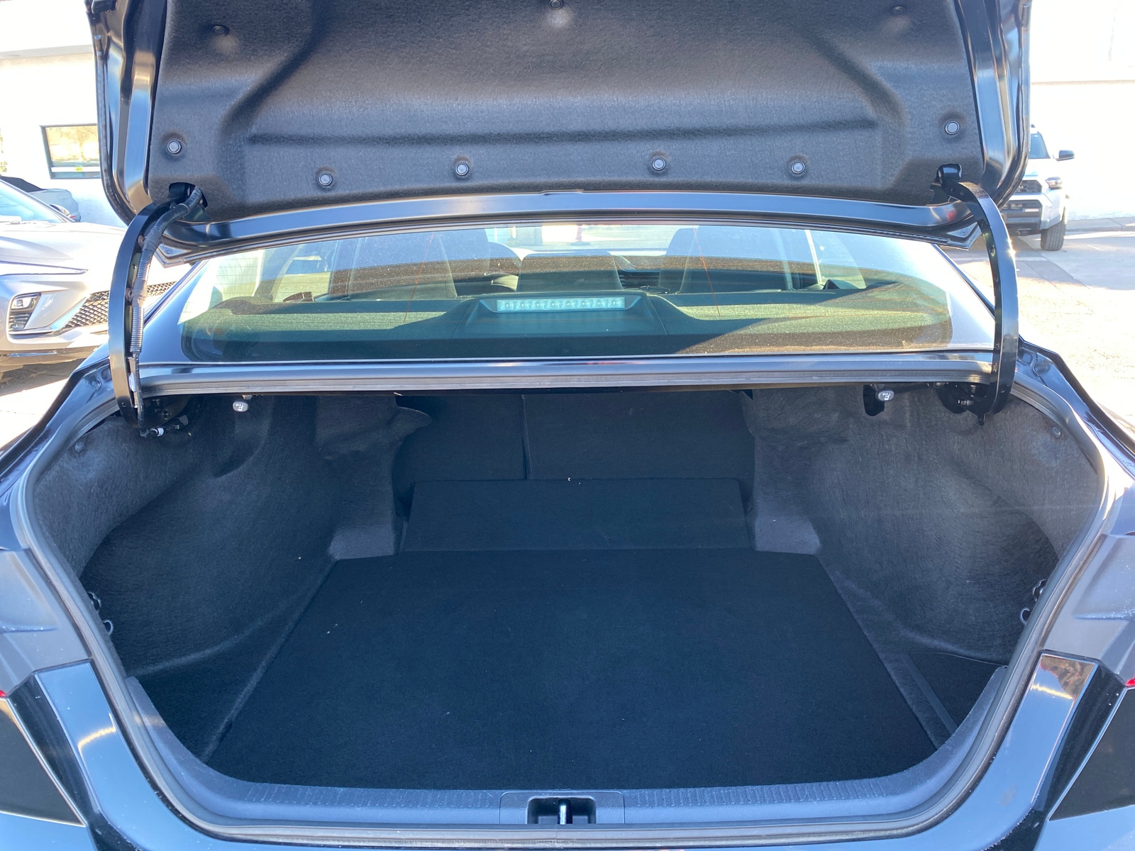 Thumbnail: 2025 Toyota Camry - 6