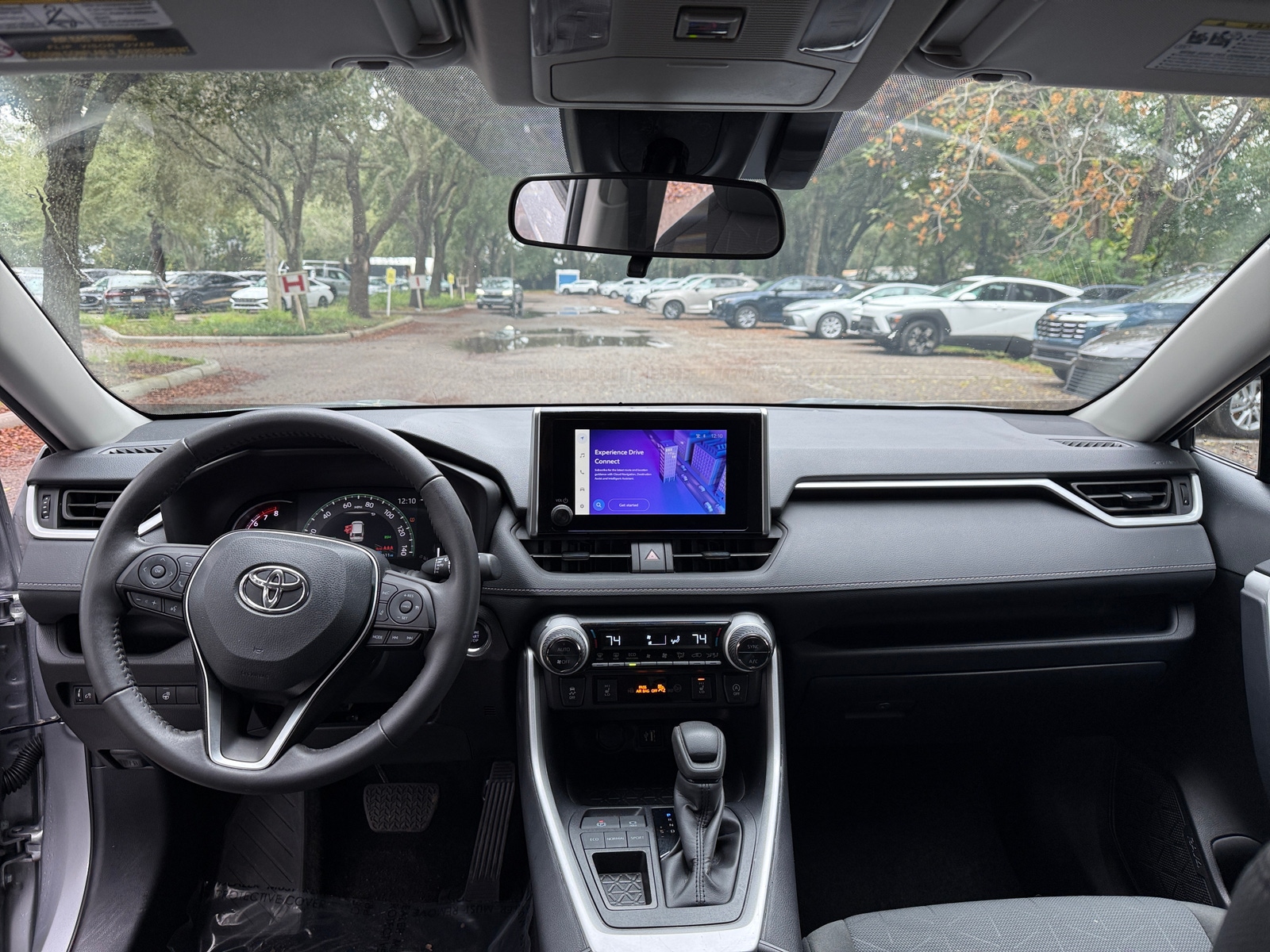 Thumbnail: 2025 Toyota RAV4 - 3