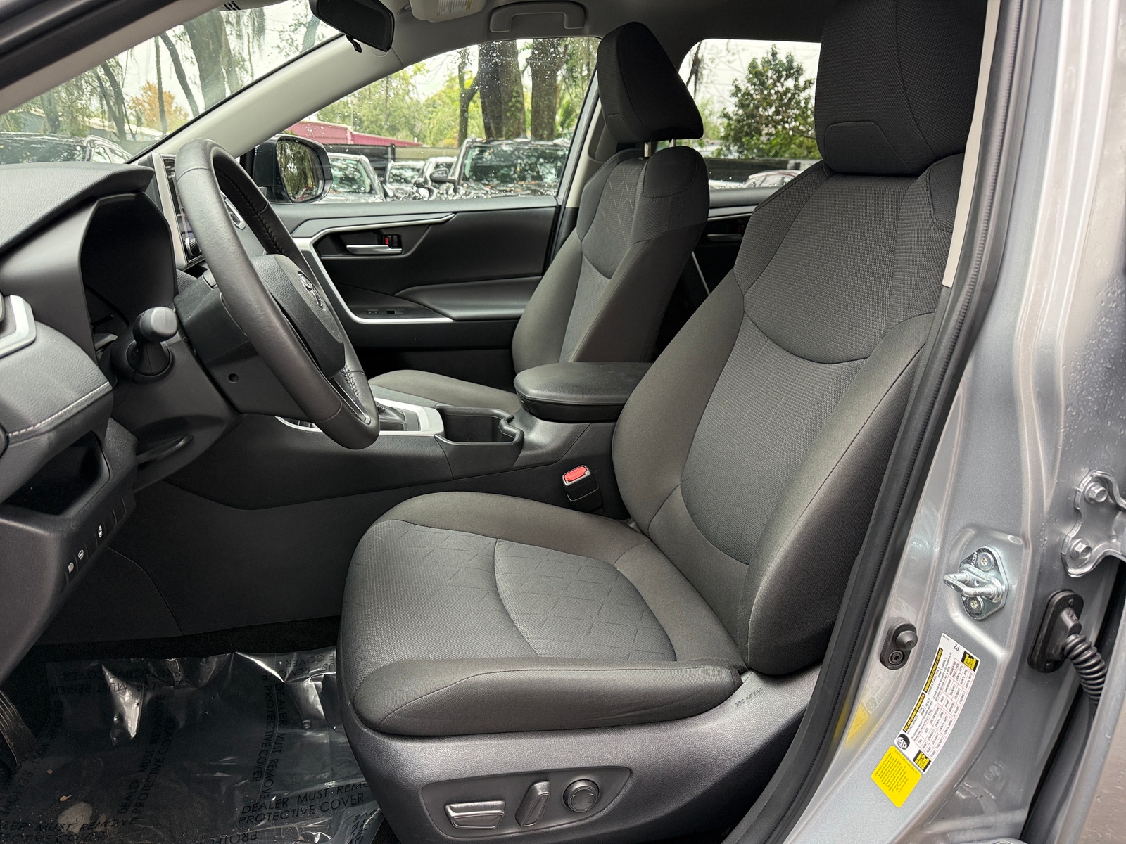 Thumbnail: 2025 Toyota RAV4 - 2