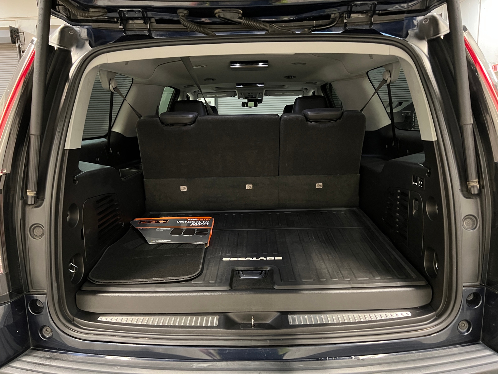 Thumbnail: 2020 Cadillac Escalade - 6