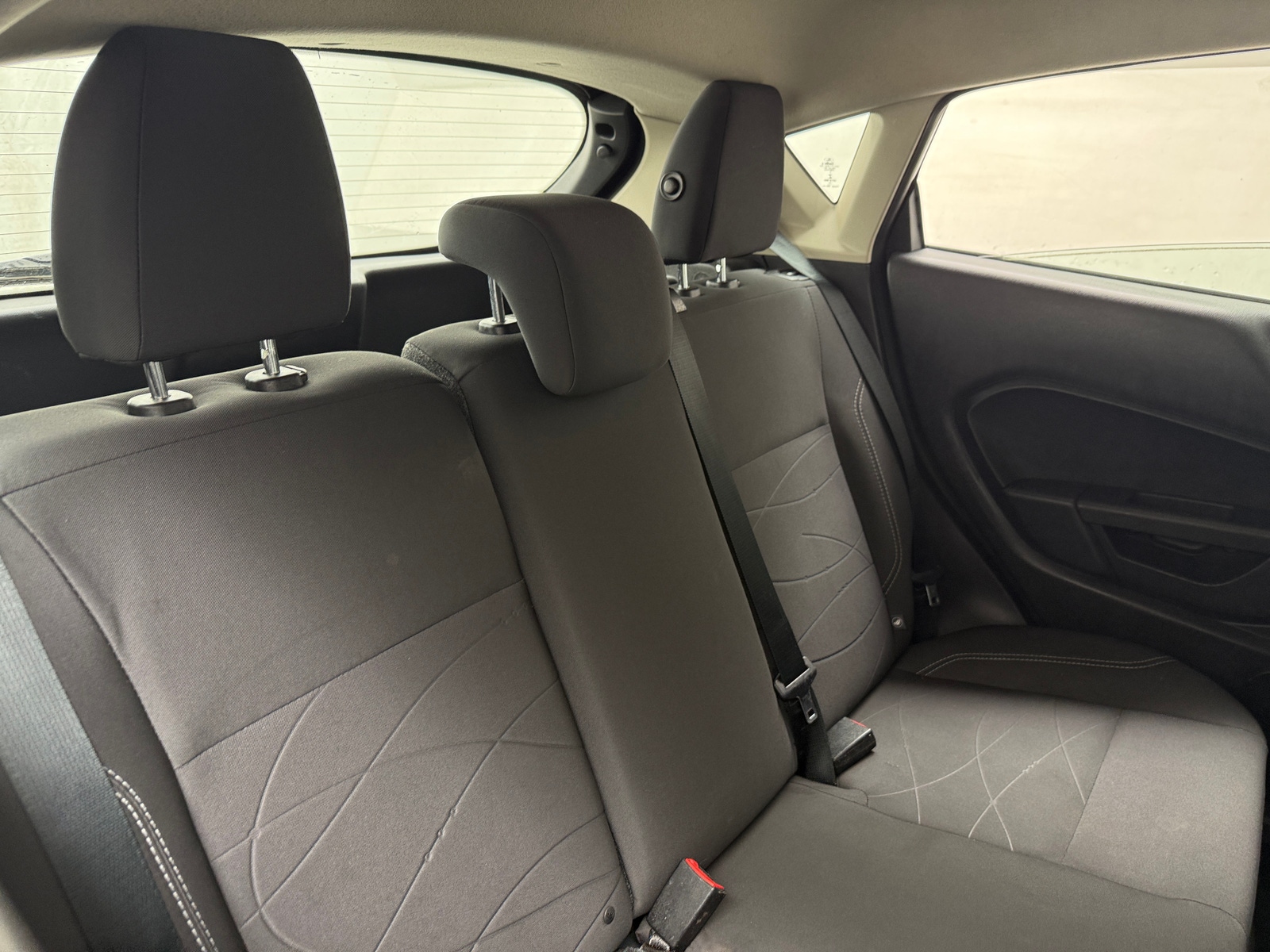 Thumbnail: 2015 Ford Fiesta - 6