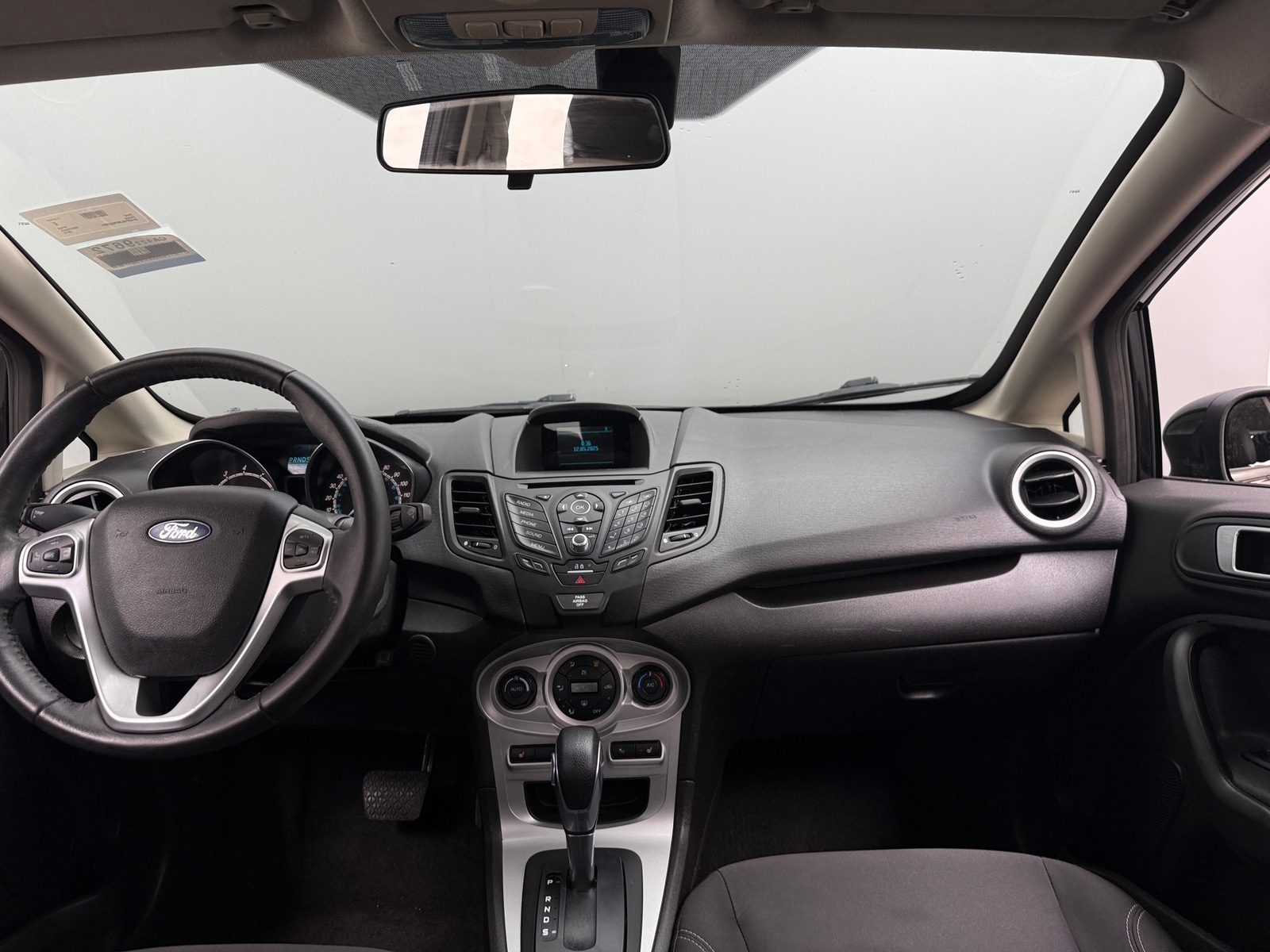 Thumbnail: 2015 Ford Fiesta - 3