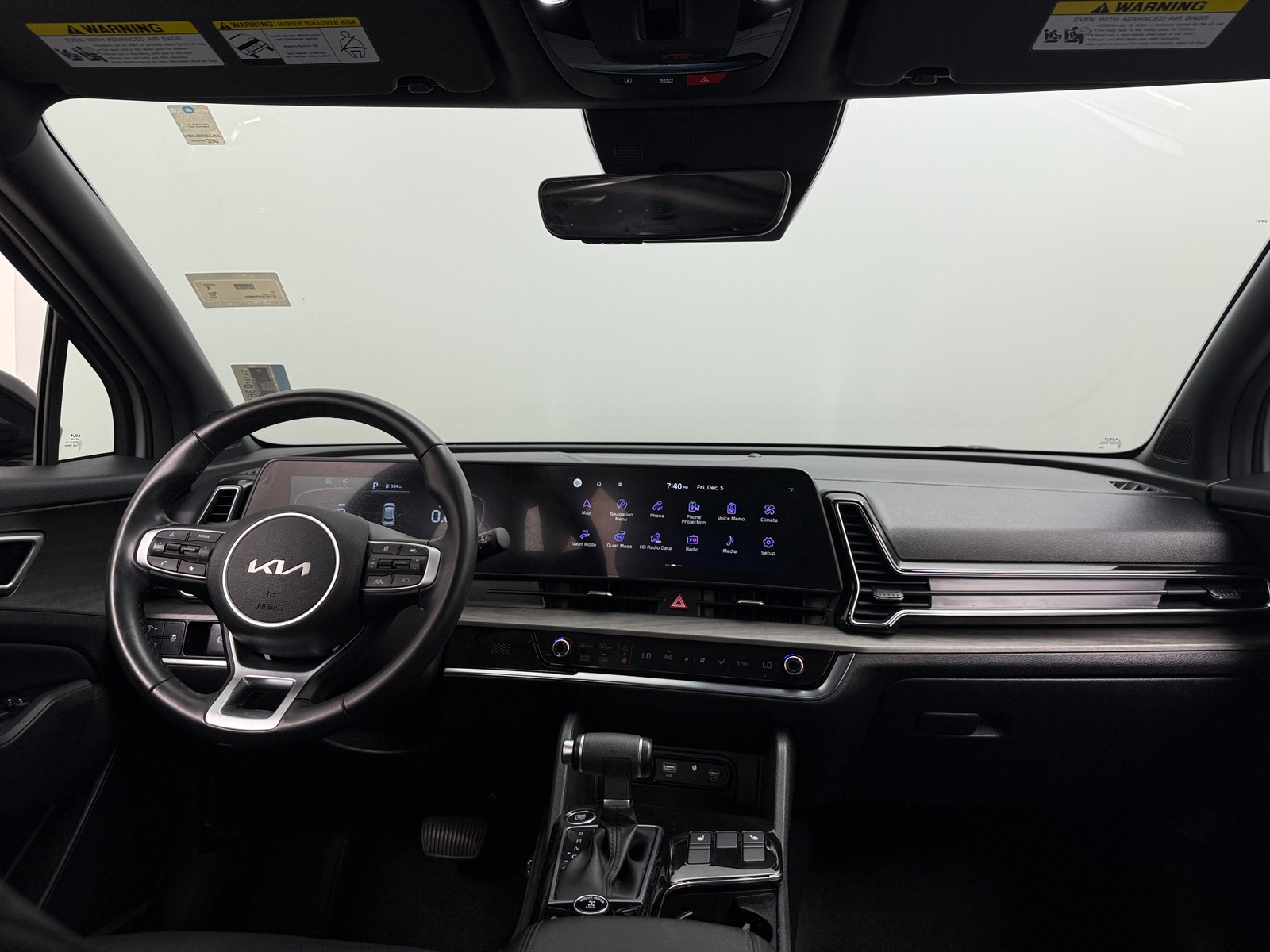 Thumbnail: 2023 Kia Sportage - 3