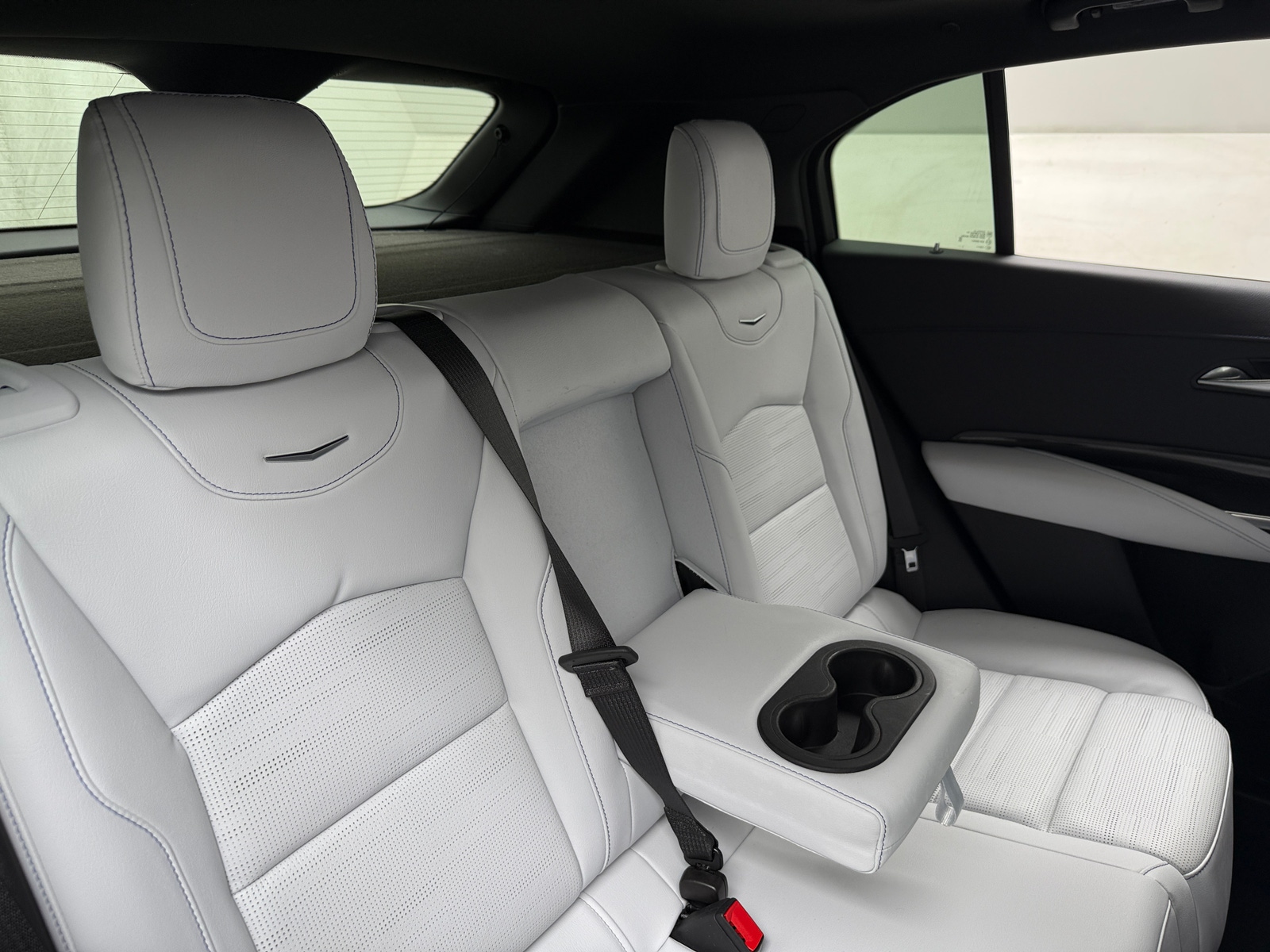 Thumbnail: 2025 Cadillac XT4 - 5