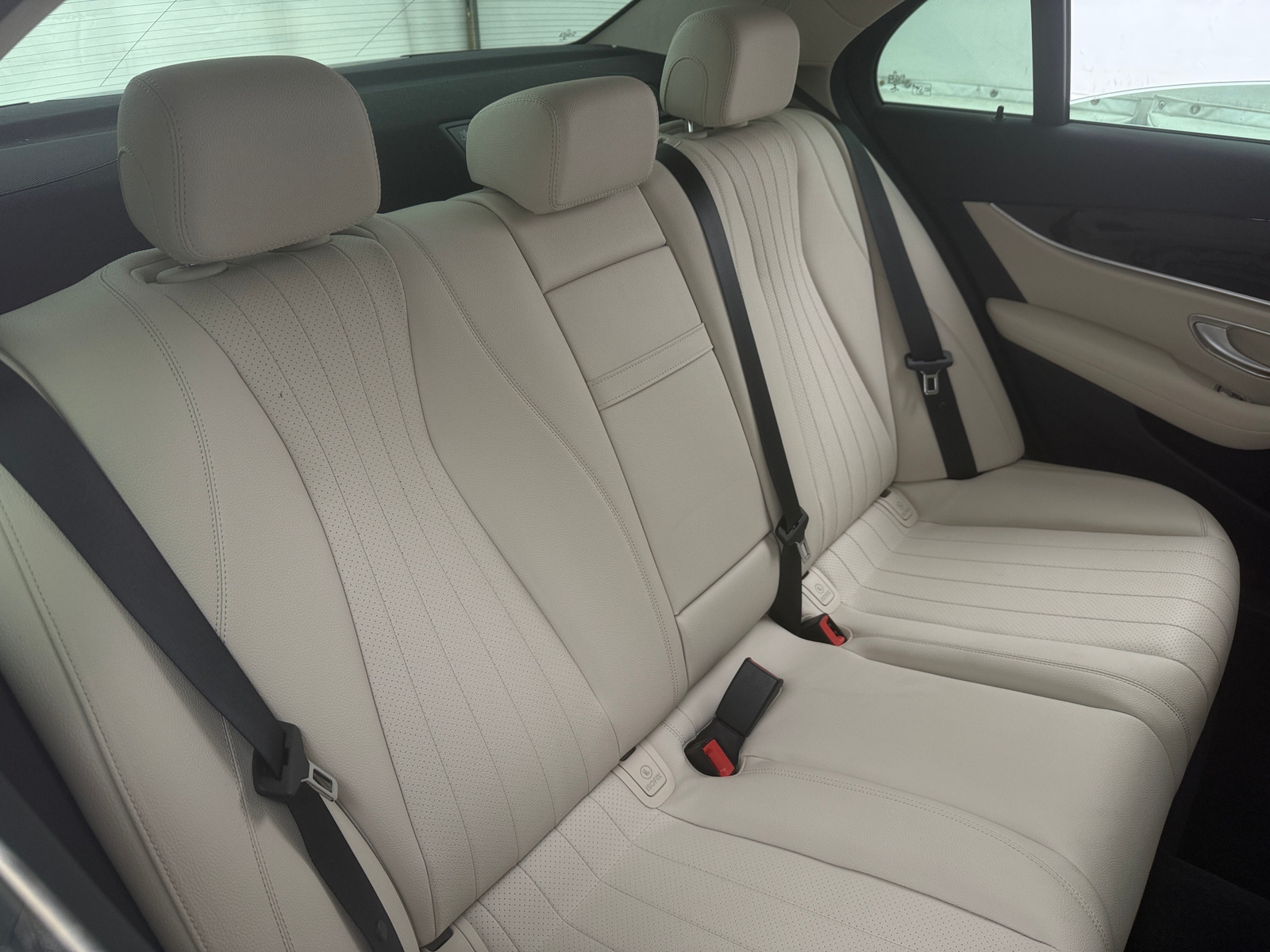 Thumbnail: 2020 Mercedes-Benz E-Class - 5