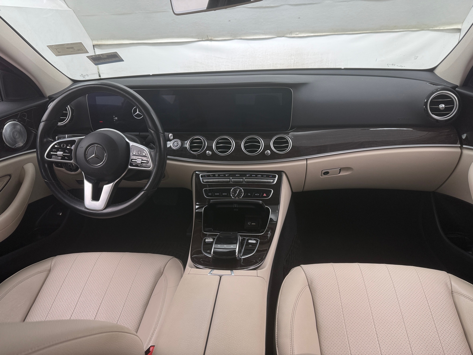 Thumbnail: 2020 Mercedes-Benz E-Class - 2