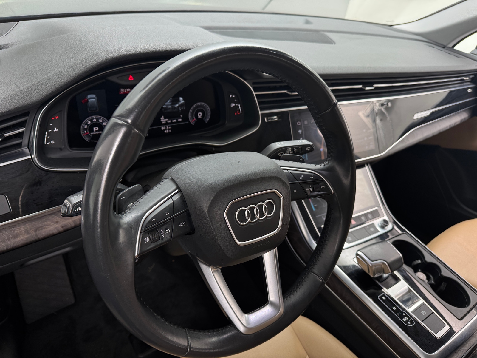 Thumbnail: 2020 Audi Q7 - 4