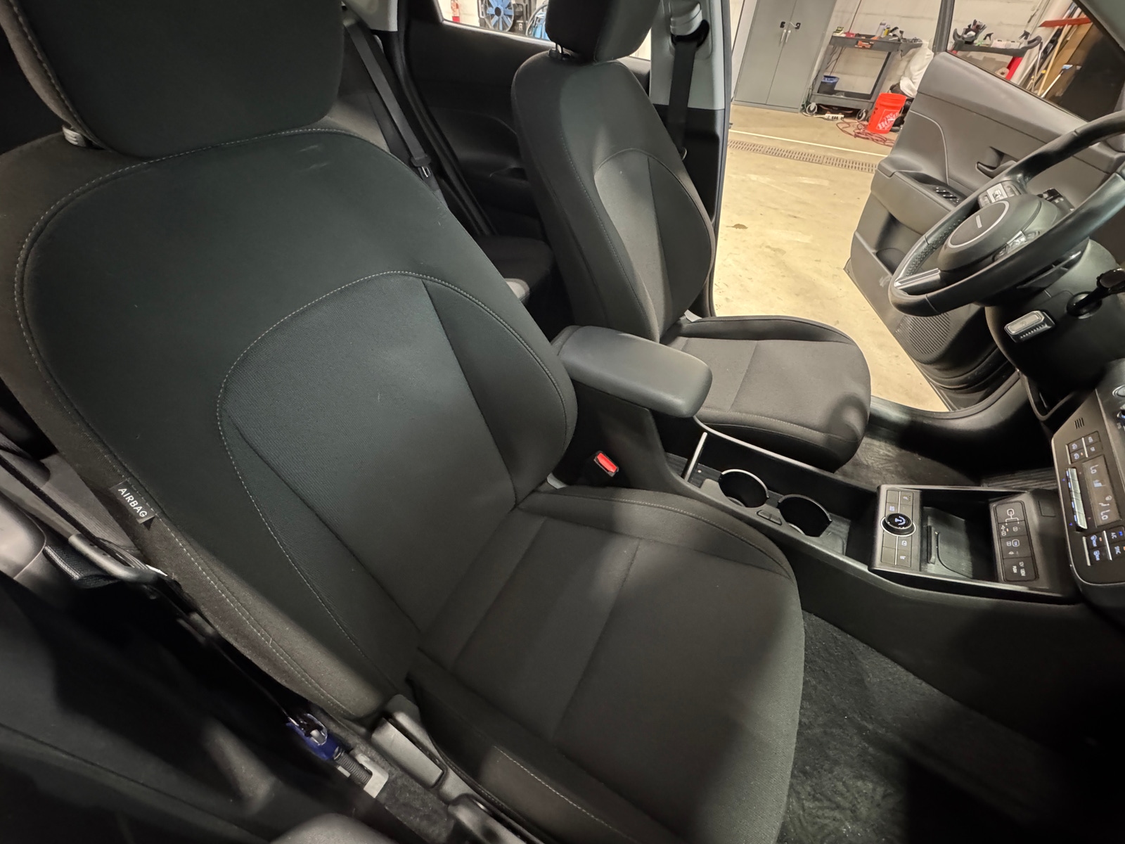 Thumbnail: 2025 Hyundai Kona - 2