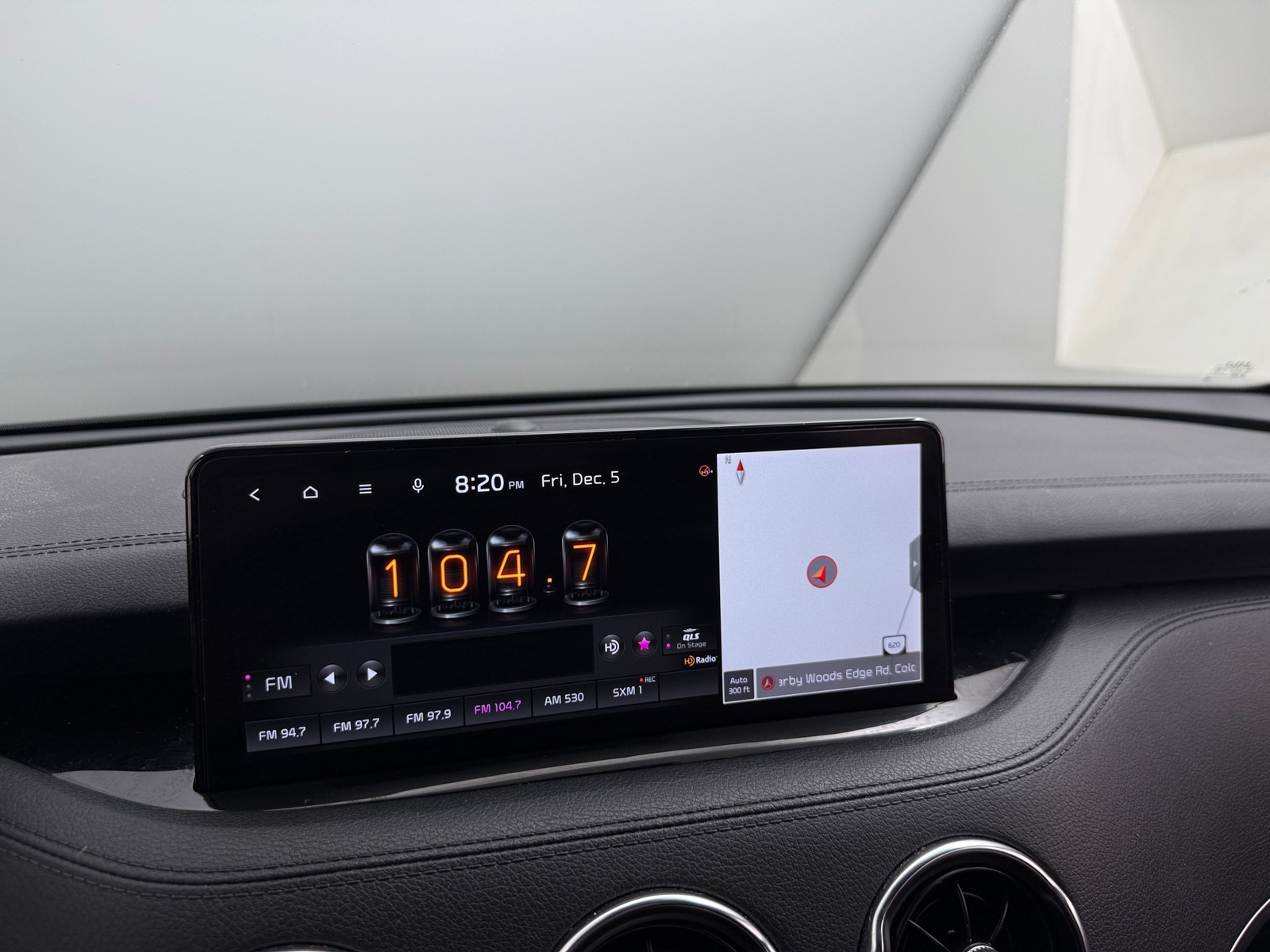 Thumbnail: 2023 Kia Stinger - 3