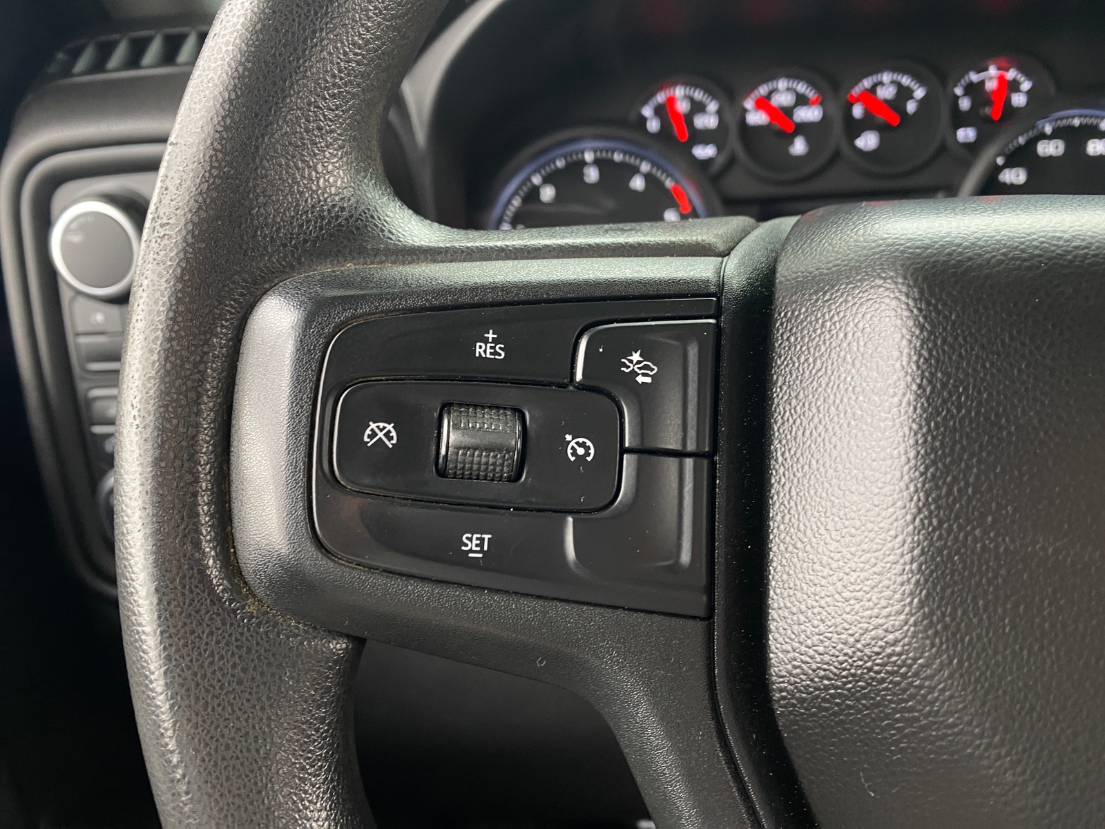 Thumbnail: 2024 Chevrolet Silverado 2500 - 5