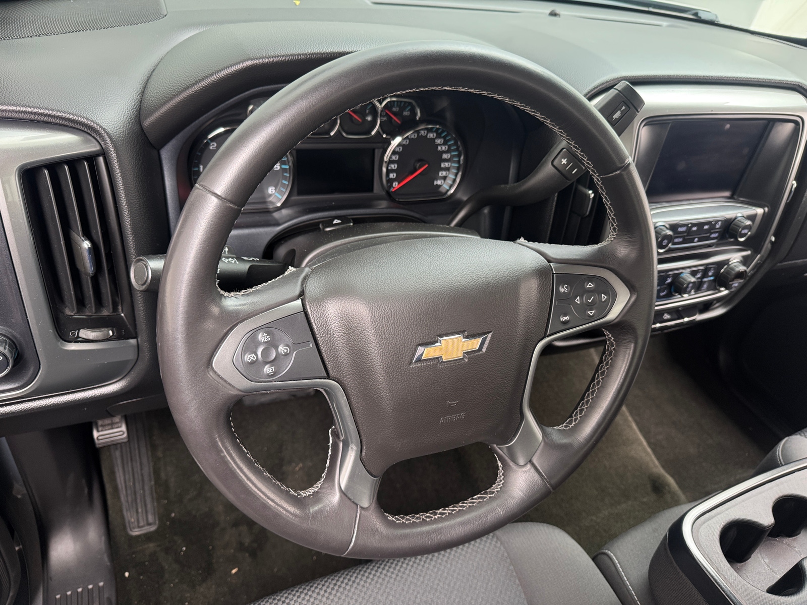 Thumbnail: 2017 Chevrolet Silverado 1500 - 5