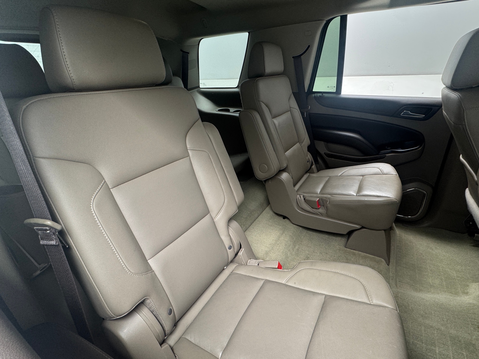 Thumbnail: 2019 Chevrolet Tahoe - 5