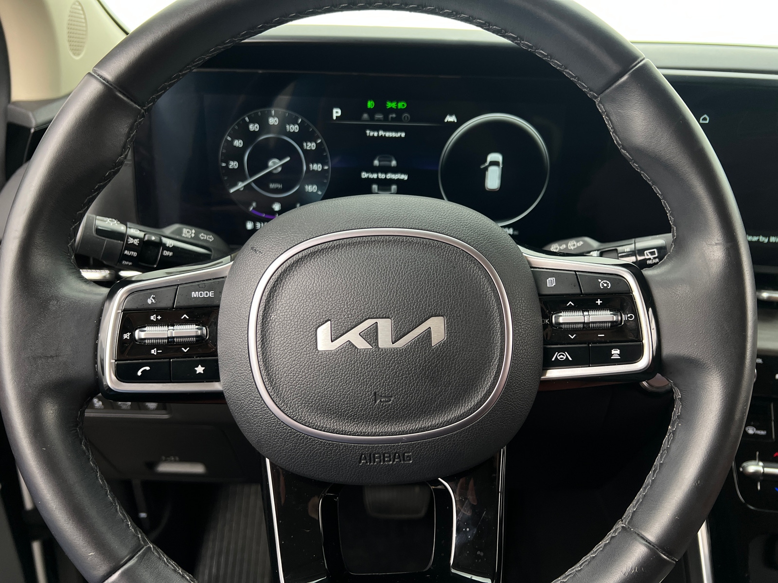 Thumbnail: 2024 Kia Carnival - 4