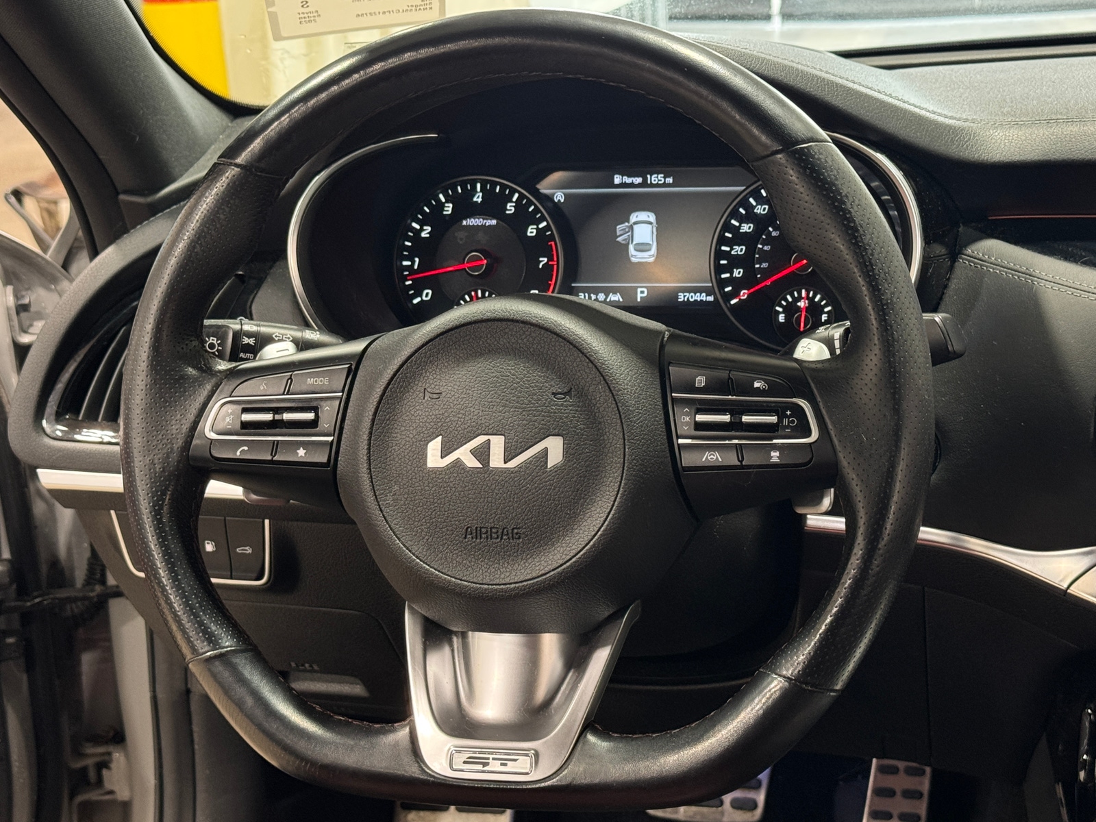 Thumbnail: 2023 Kia Stinger - 4