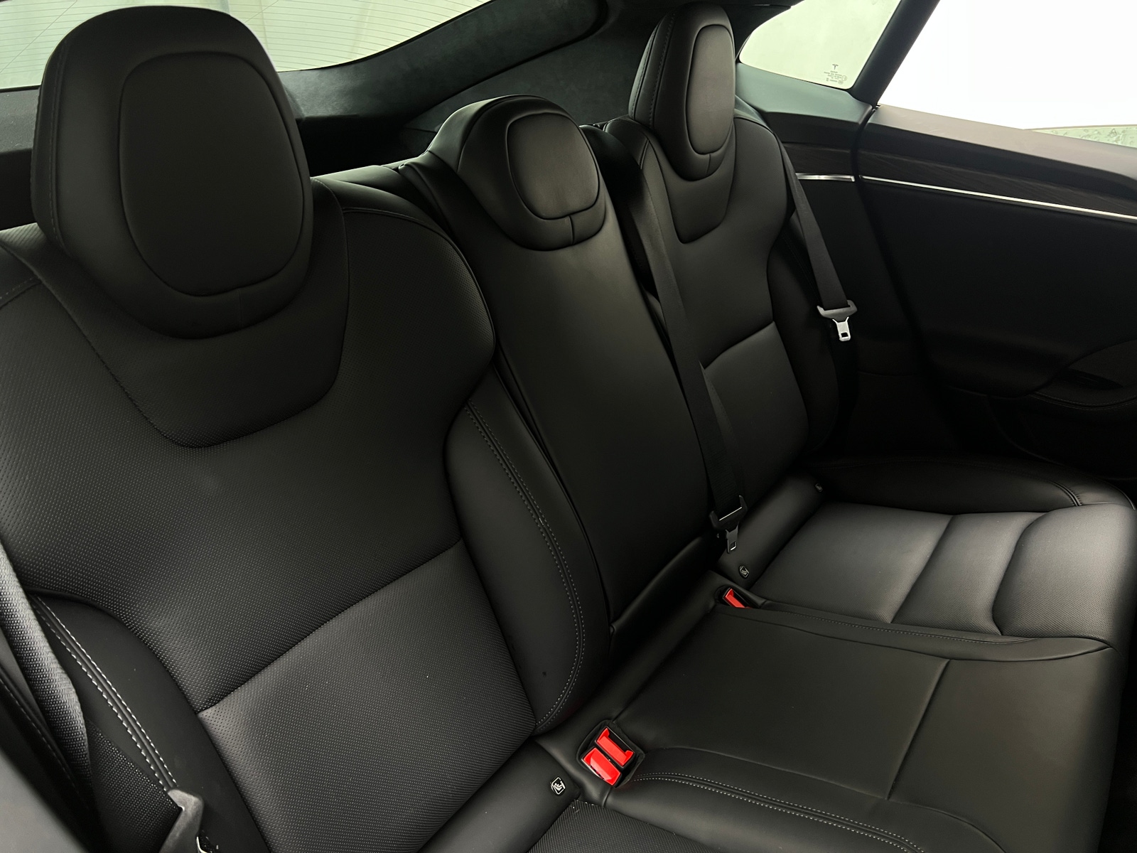 Thumbnail: 2022 Tesla Model S - 5