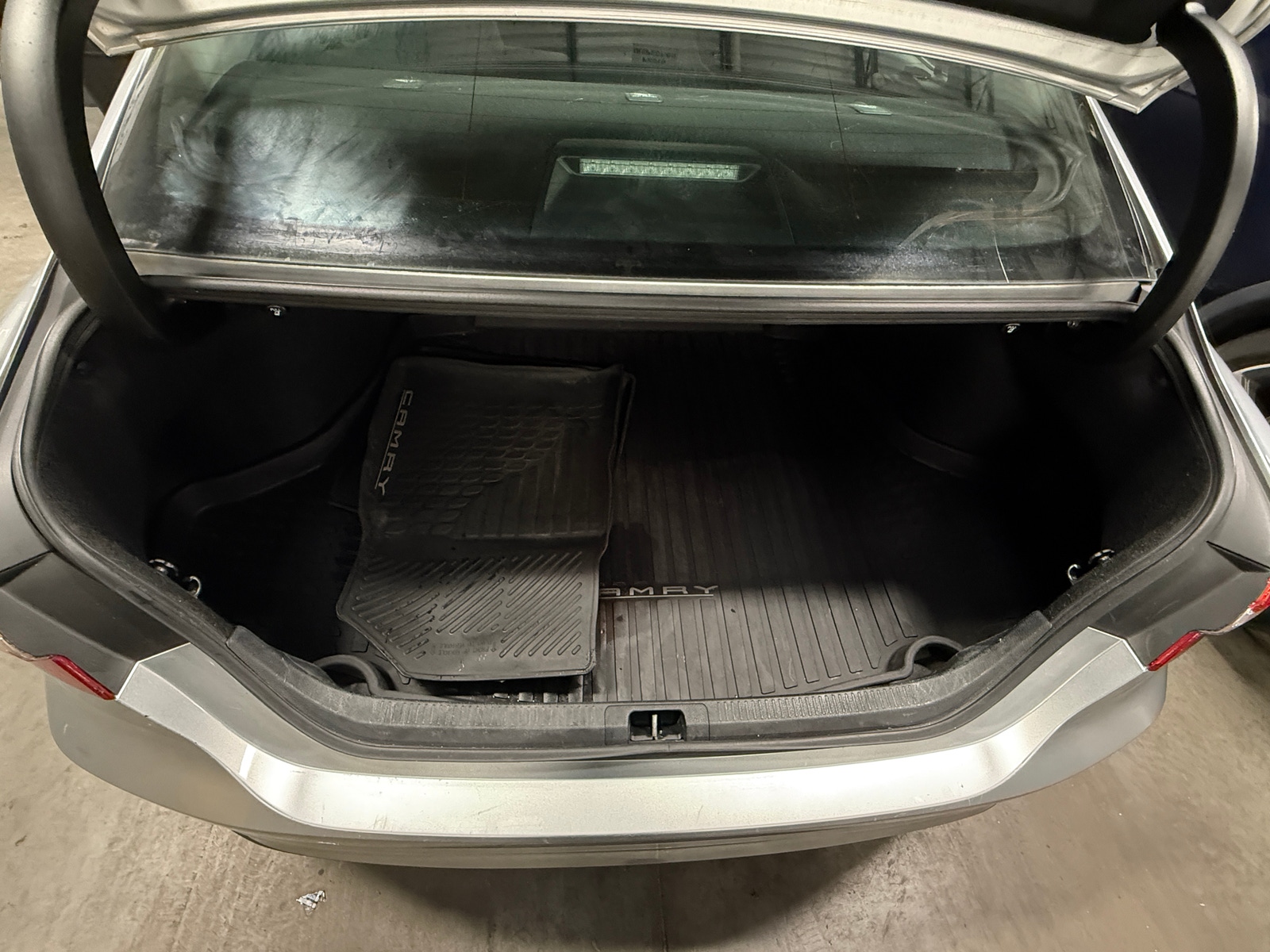 Thumbnail: 2018 Toyota Camry - 7