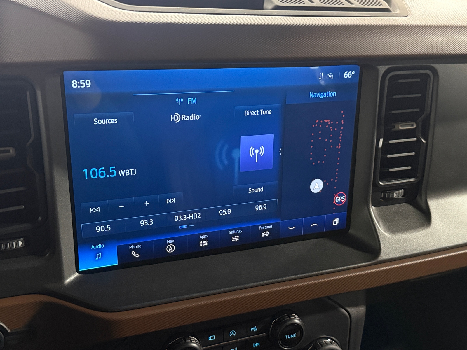 Thumbnail: 2024 Ford Bronco - 3