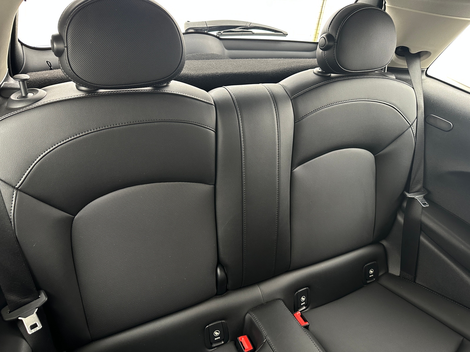 Thumbnail: 2018 MINI Cooper Hardtop - 5