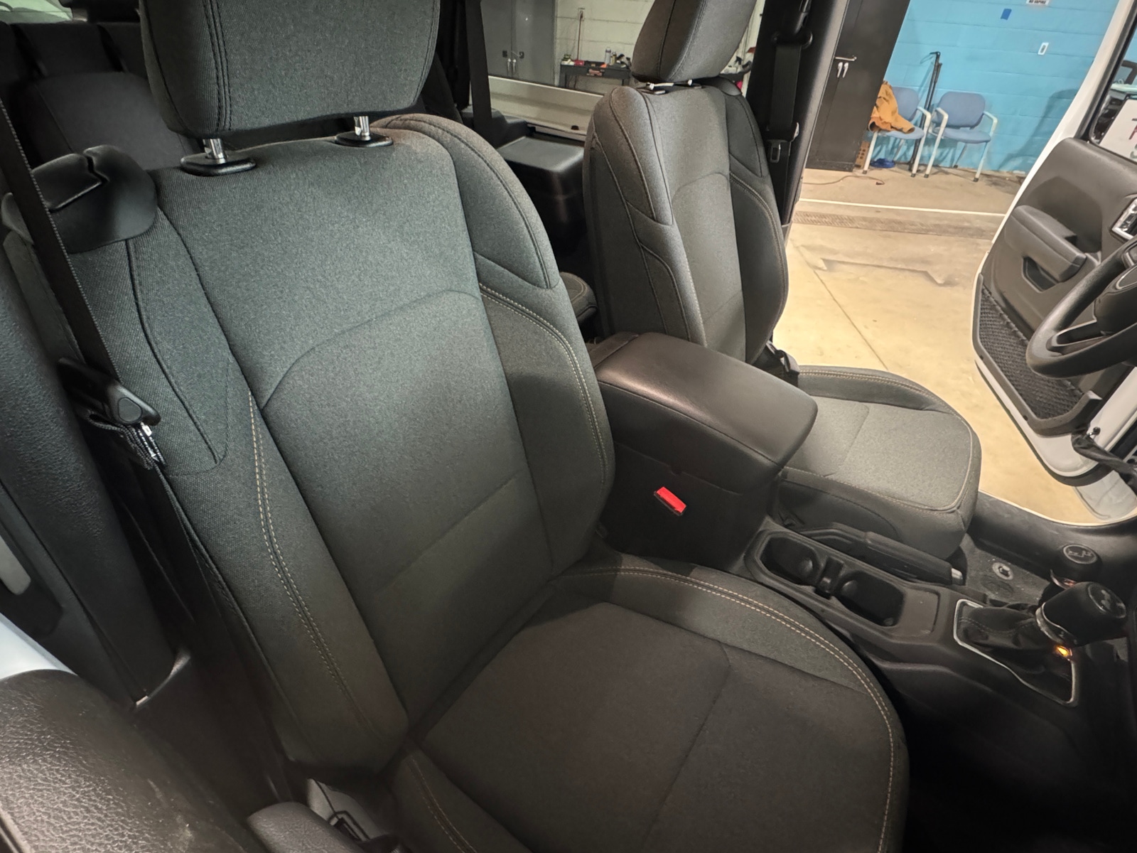 Thumbnail: 2025 Jeep Wrangler - 2