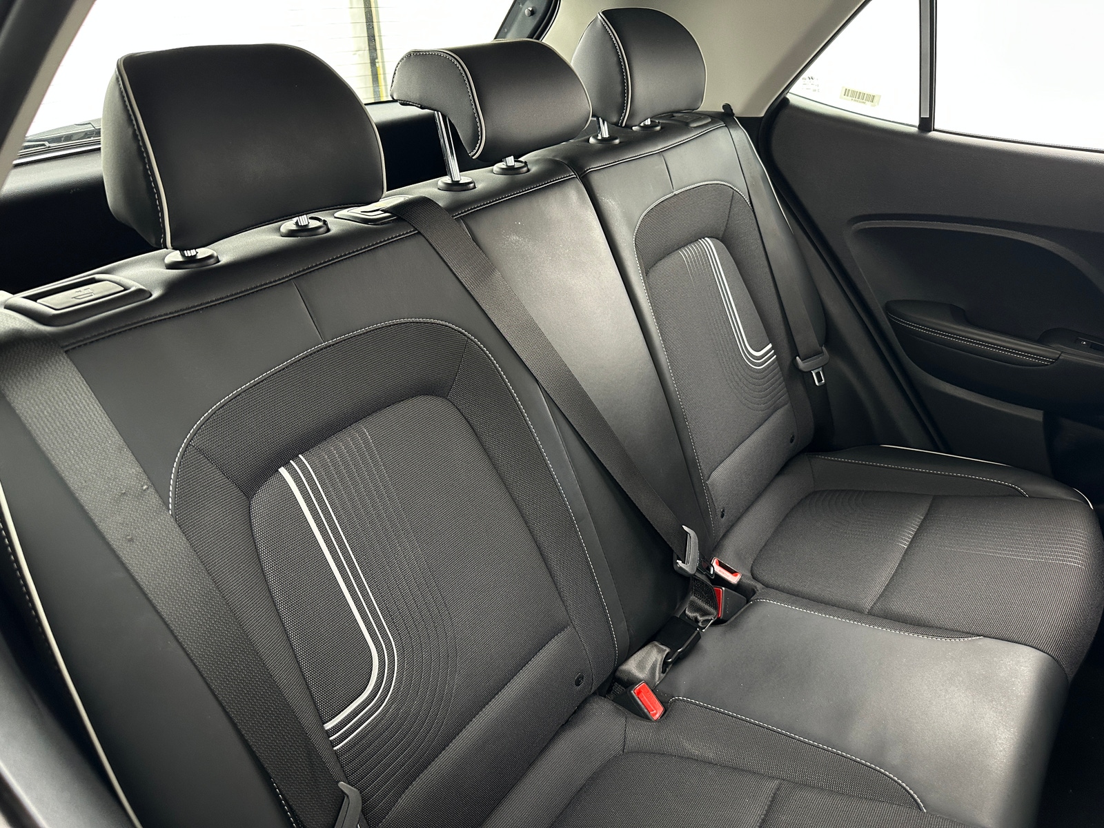 Thumbnail: 2024 Hyundai Venue - 6