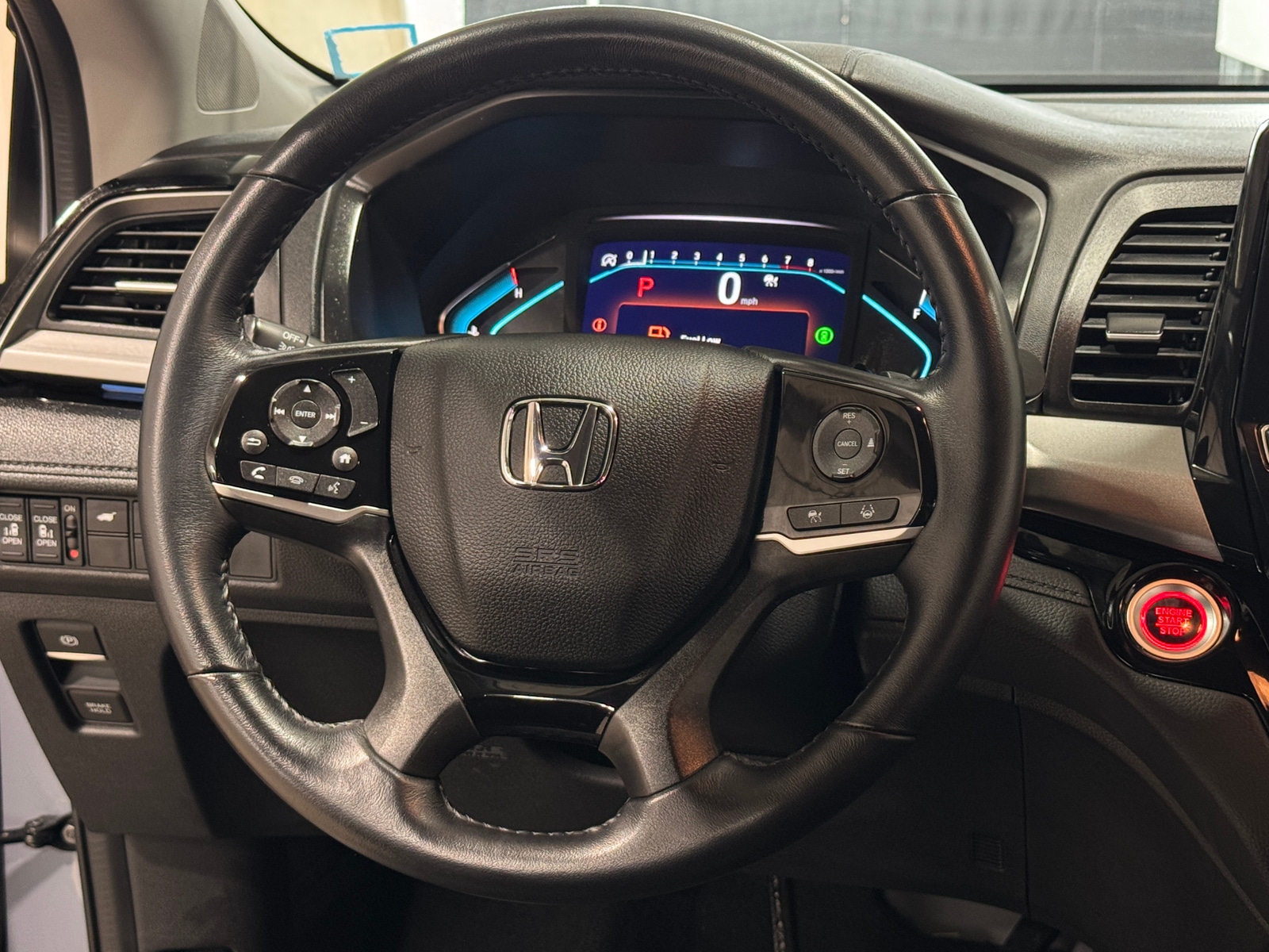 Thumbnail: 2023 Honda Odyssey - 4