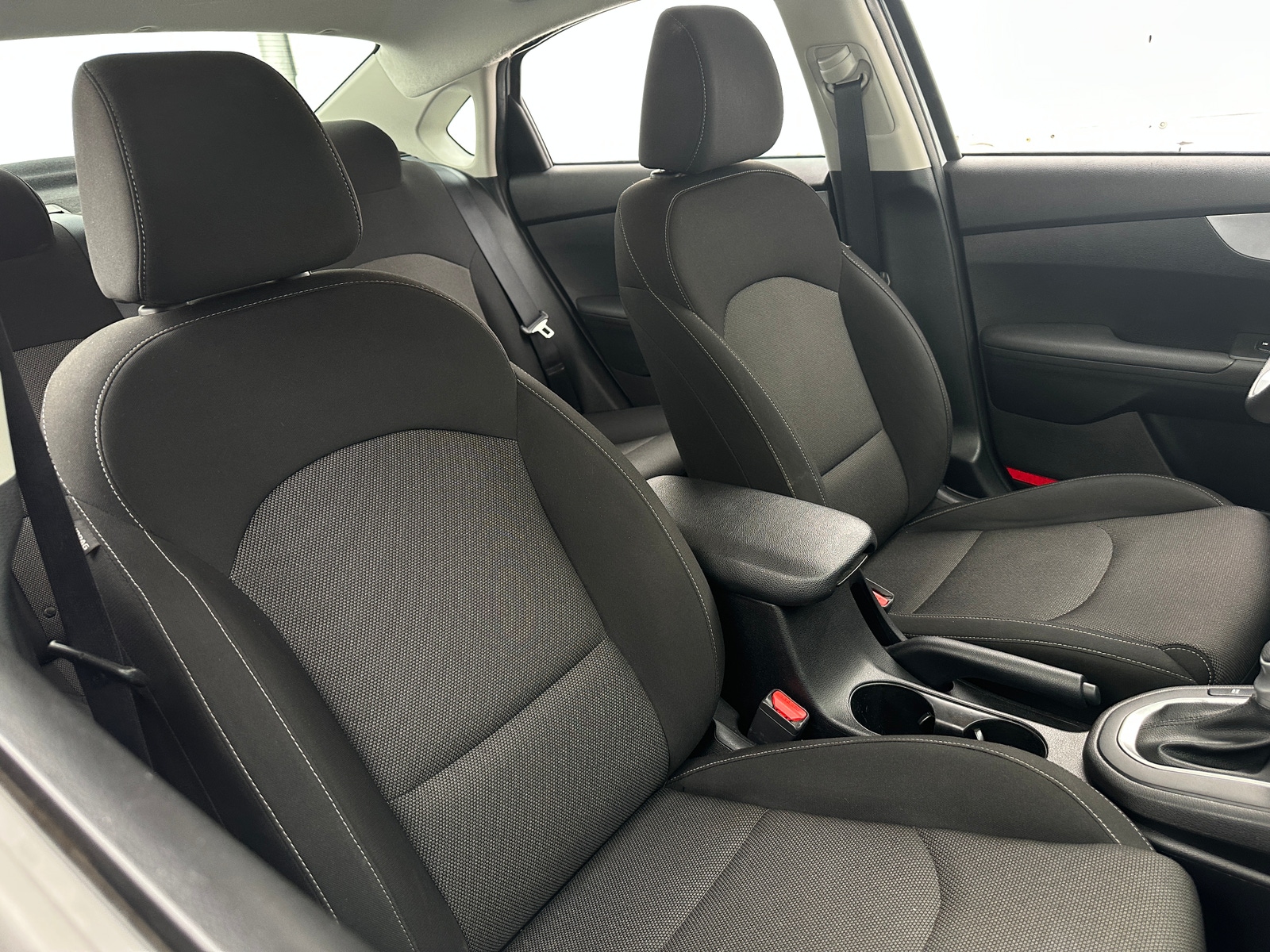 Thumbnail: 2023 Kia Forte - 2