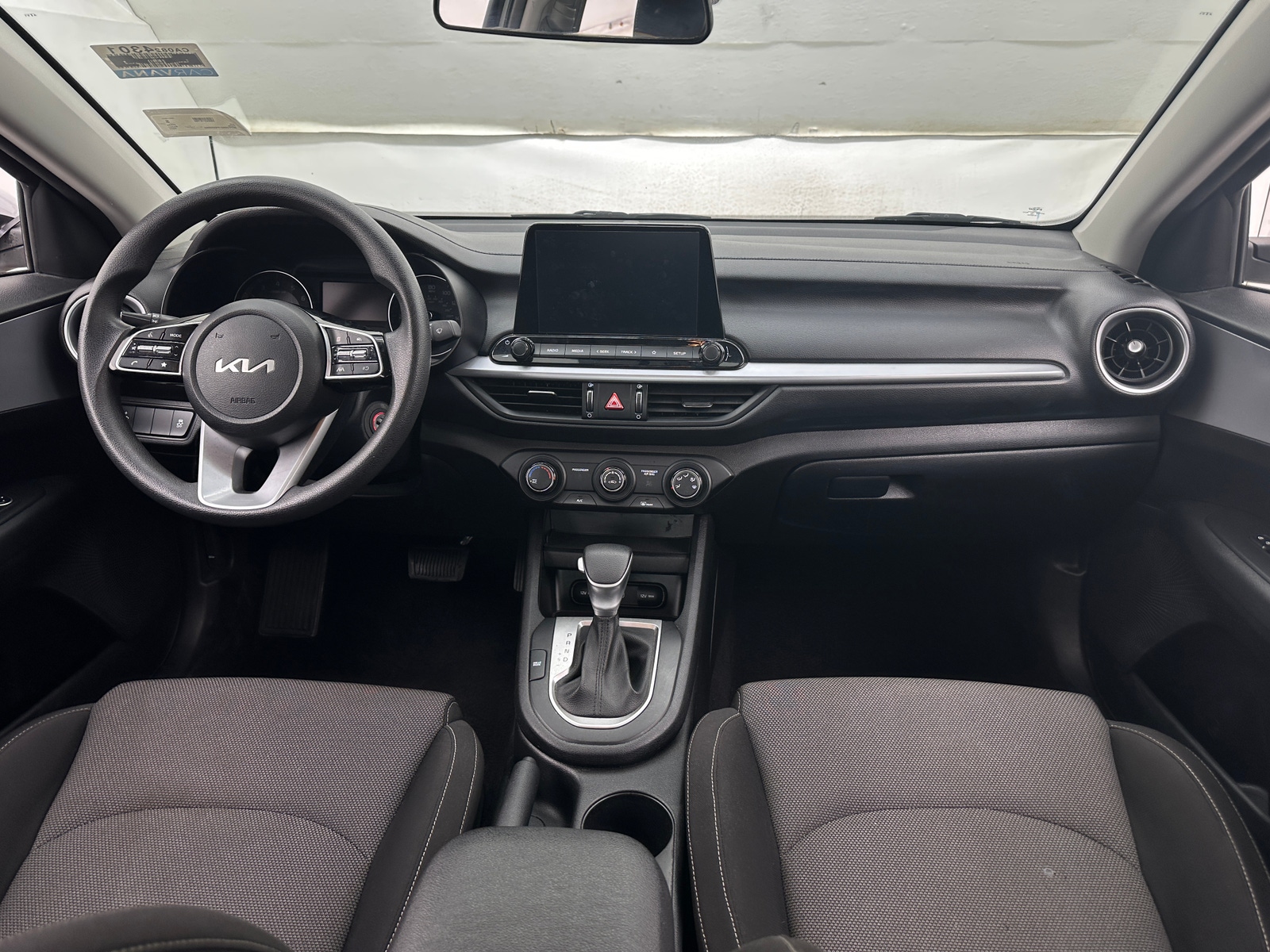 Thumbnail: 2023 Kia Forte - 3