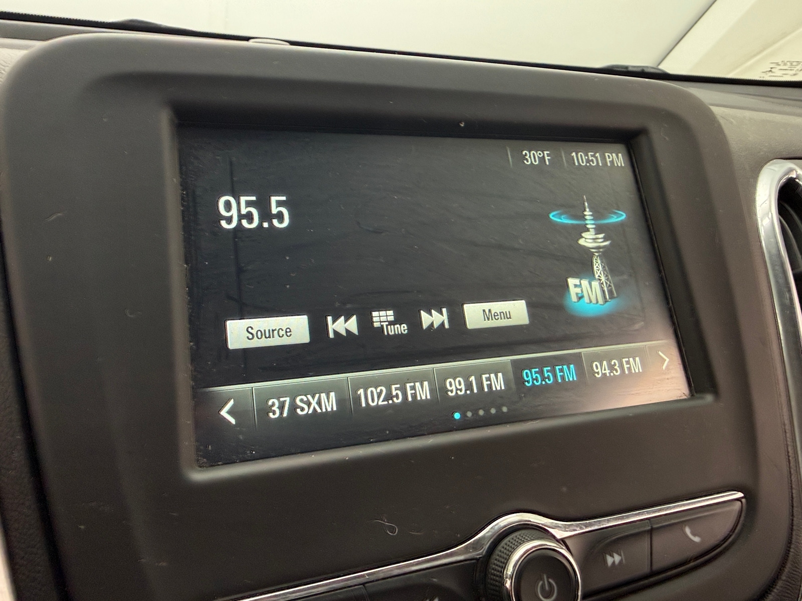 Thumbnail: 2018 Chevrolet Equinox - 4