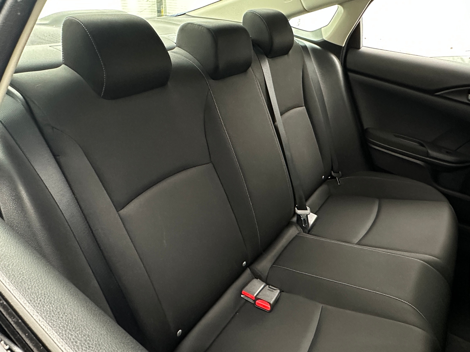 Thumbnail: 2016 Honda Civic - 6