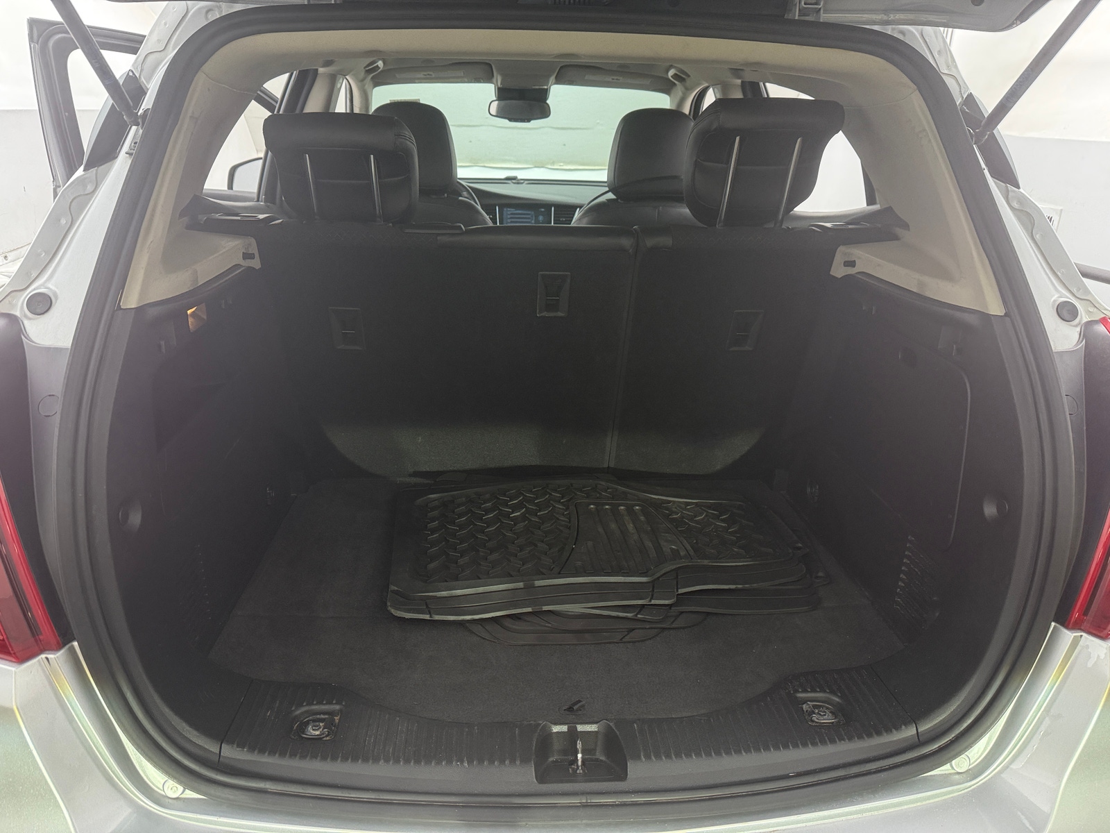 Thumbnail: 2018 Buick Encore - 7